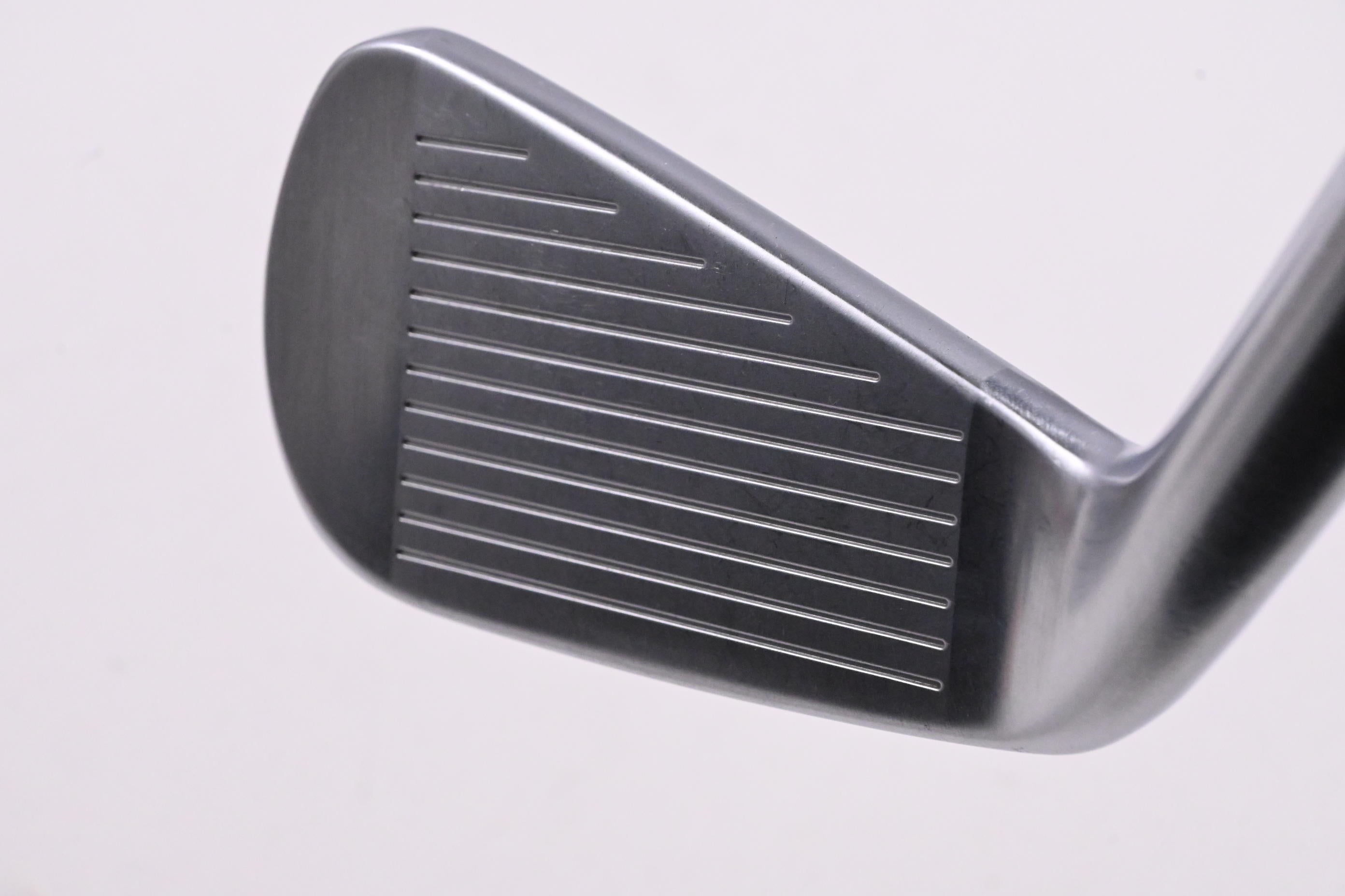 Taylormade P790 UDI 2017 #2 Iron / 17 Degree / Stiff Flex HZRDUS Black 85 Shaft