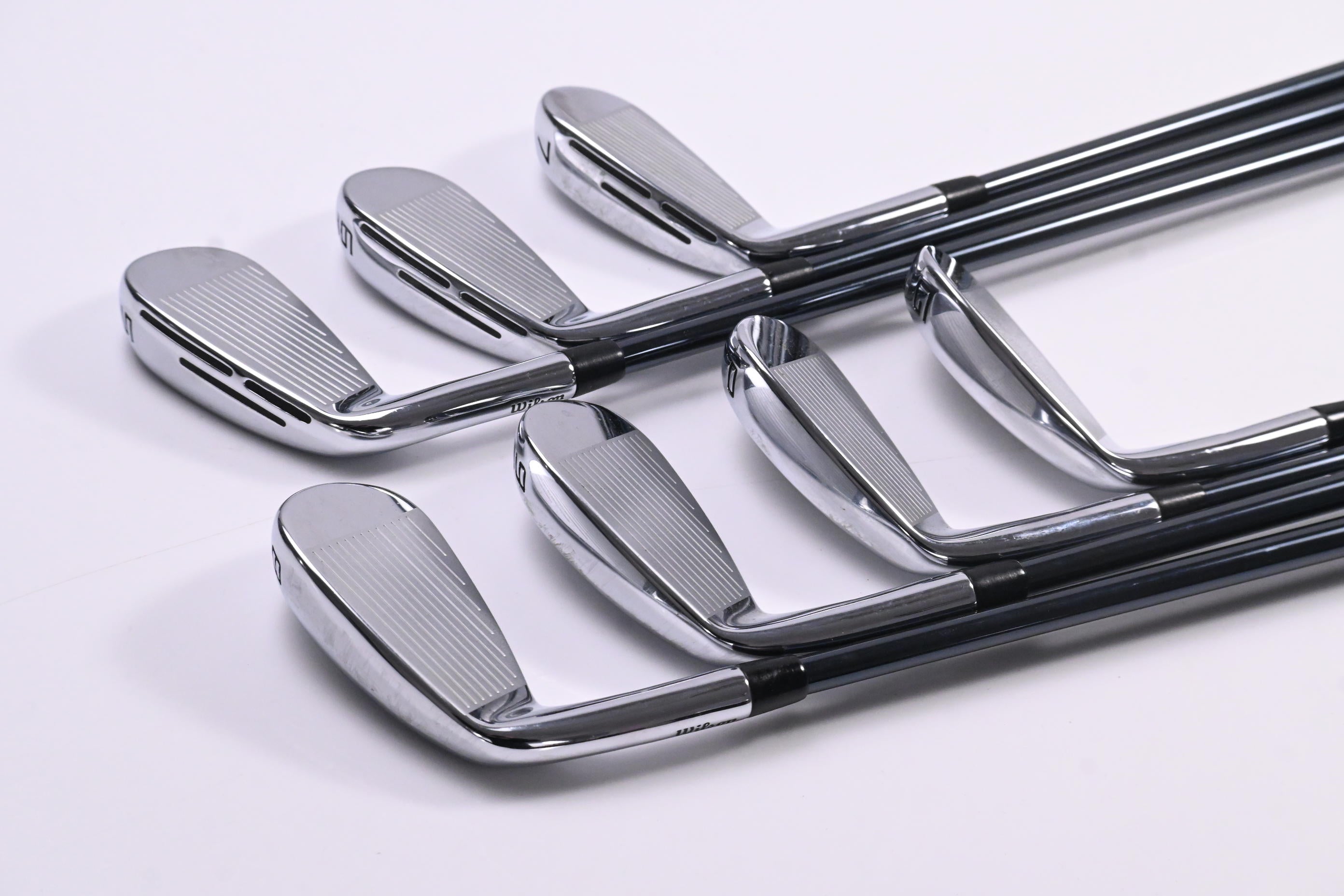 Wilson Dynapwr Forged 2023 Irons / 5-PW+GW / Senior Flex UST Recoil DART 75