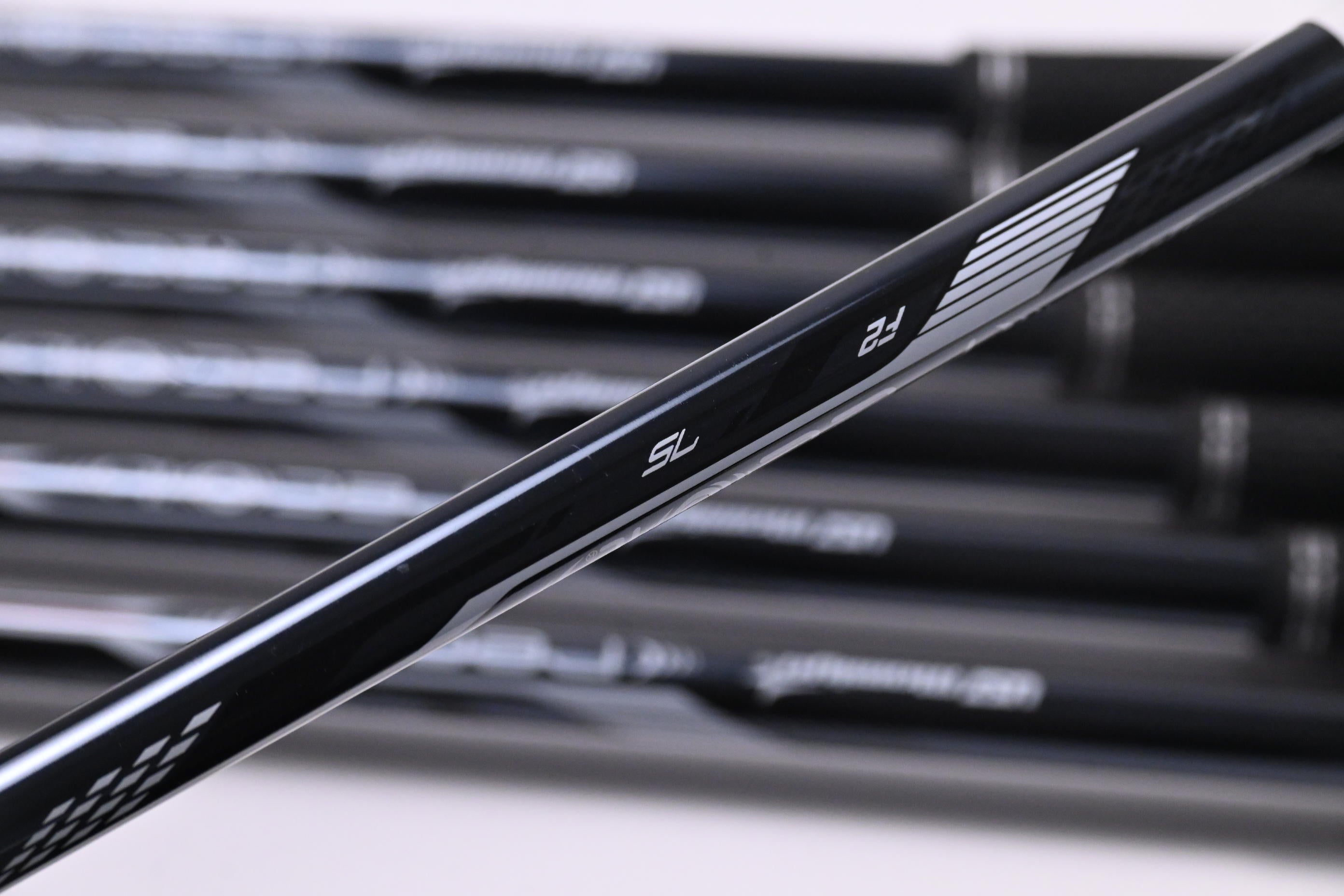 Wilson Dynapwr Forged 2023 Irons / 5-PW+GW / Senior Flex UST Recoil DART 75