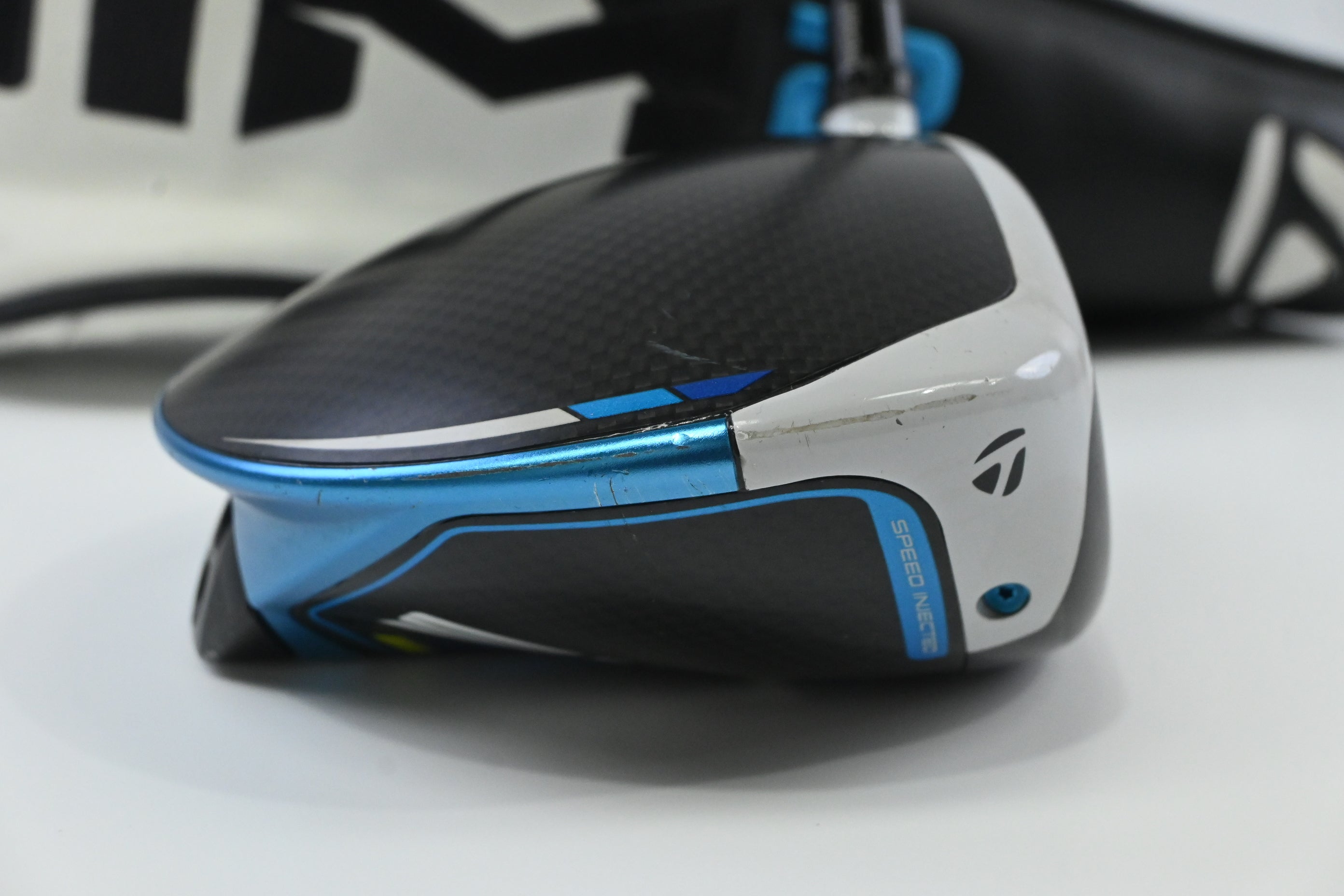 Taylormade SIM2 Driver / 9 Degree / Stiff Flex Tensei AV Raw Blue 60 Shaft
