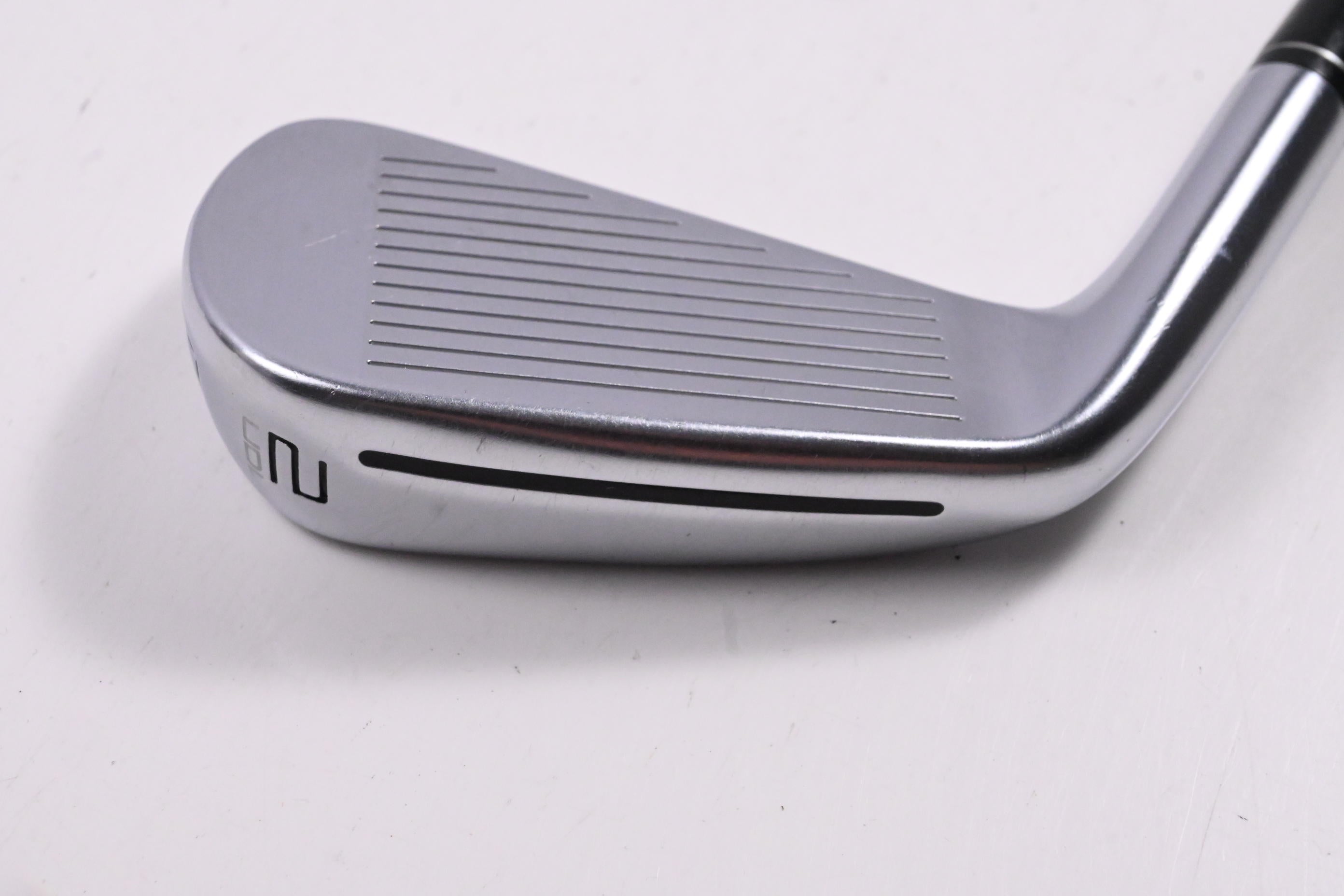 Taylormade P790 UDI 2017 #2 Iron / 17 Degree / Stiff Flex HZRDUS Black 85 Shaft