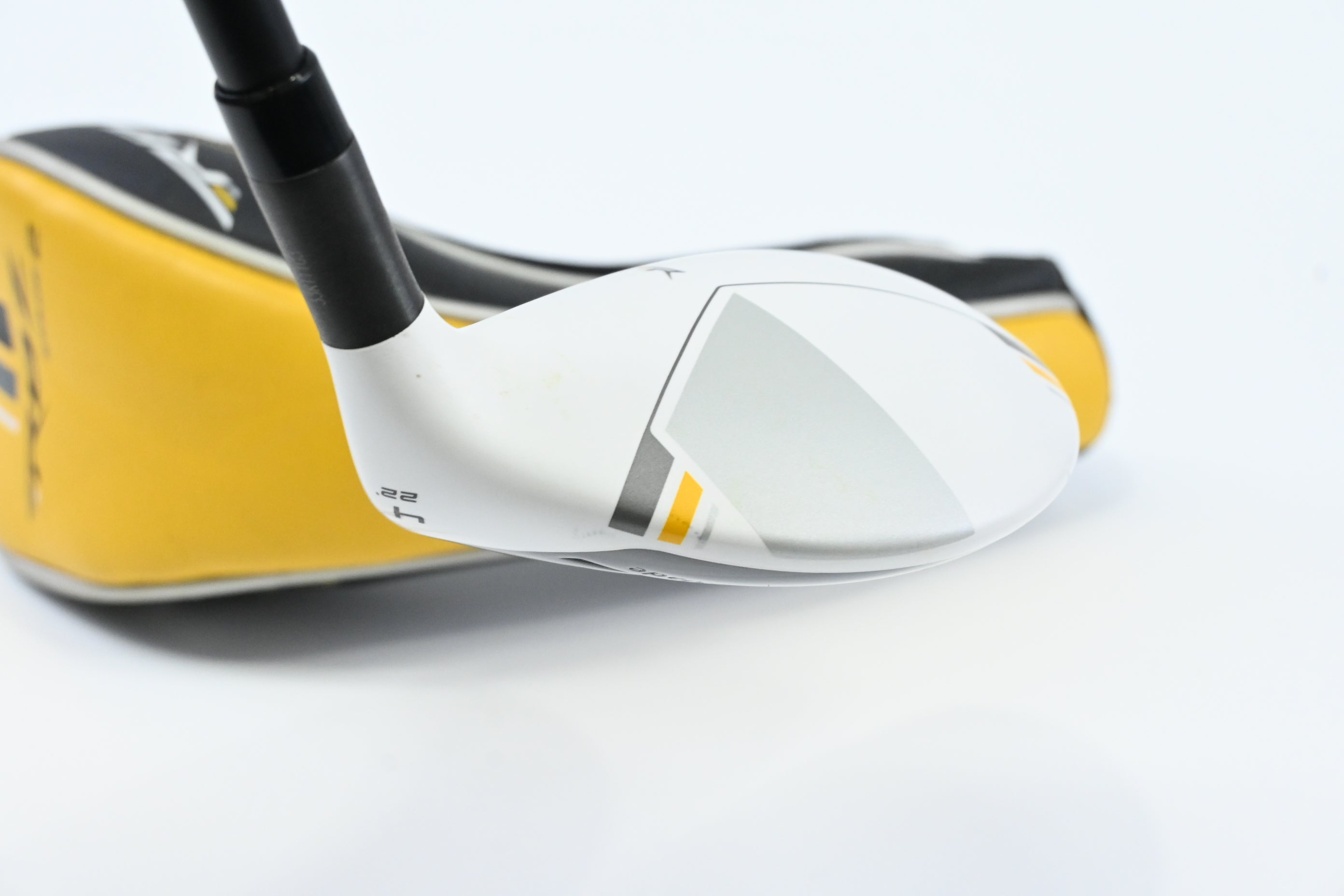 Taylormade RBZ Stage 2 #4 Hybrid / 22 Degree / Regular Flex Rocketfuel 65 Shaft