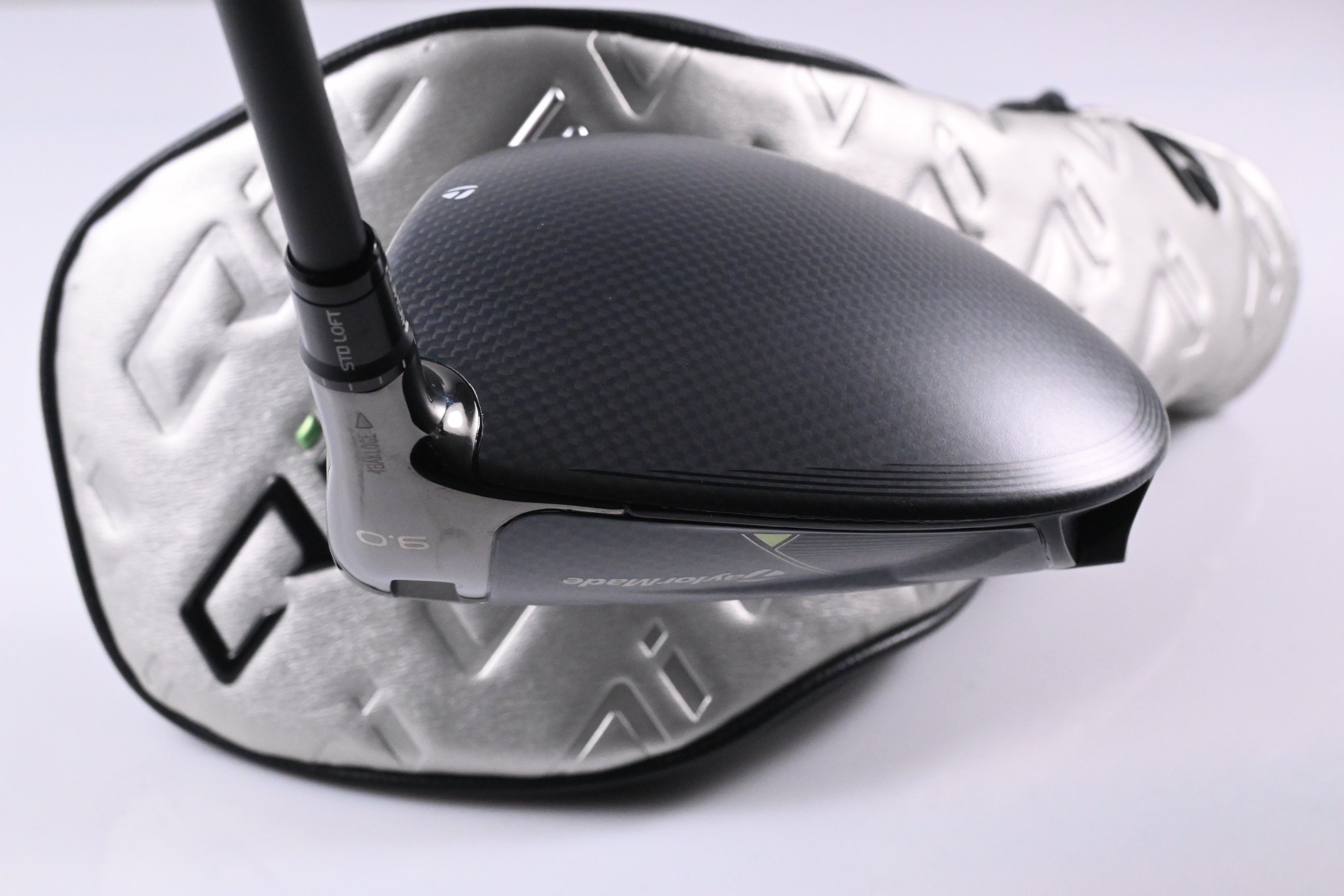 Taylormade Qi35 Driver / 9 Degree / Stiff Flex Ventus Blue 5 Shaft