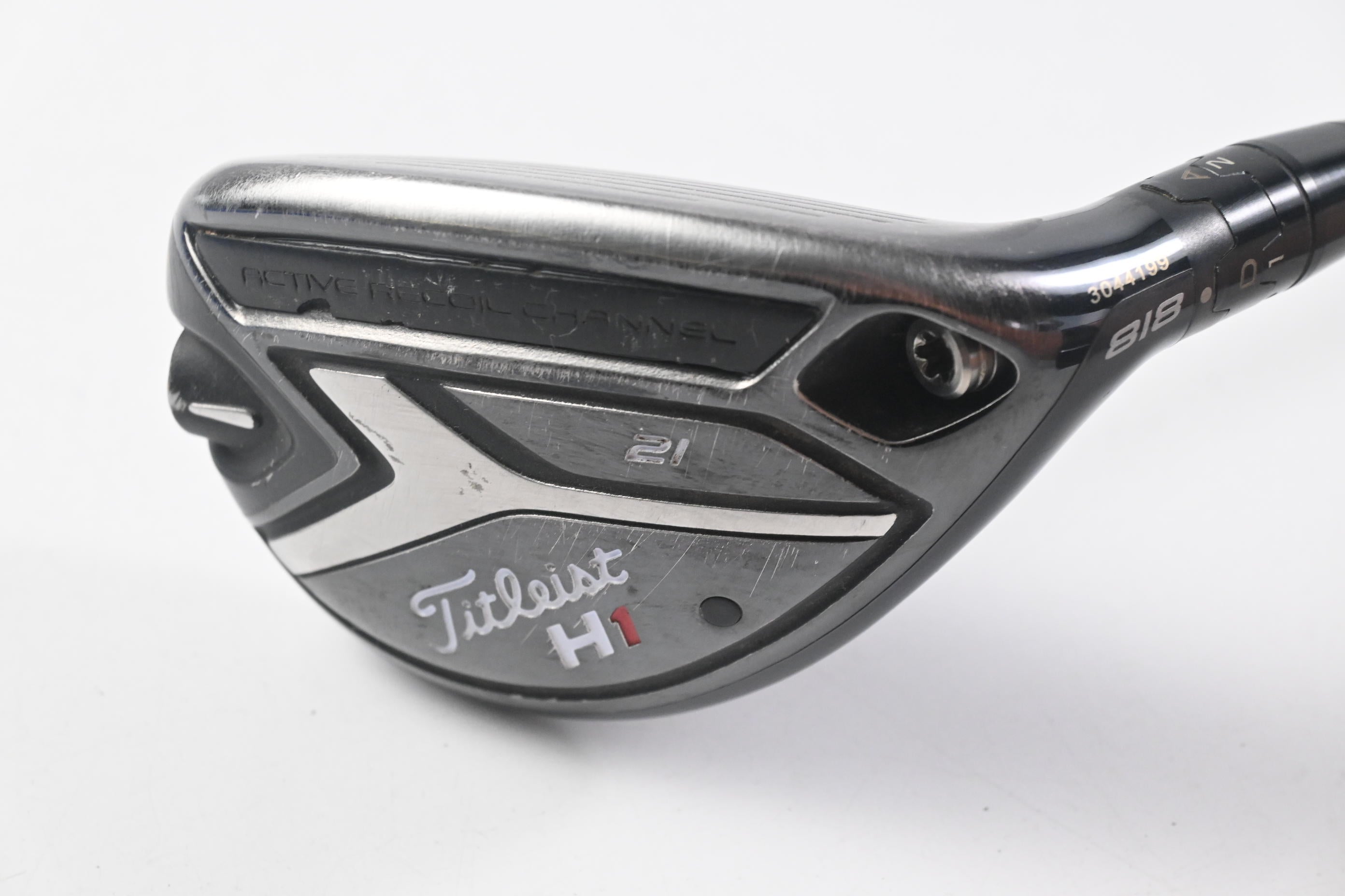 Titleist 818 H1 #3 Hybrid / 21 Degree / Stiff Flex Tensei 1K Black 85 Shaft