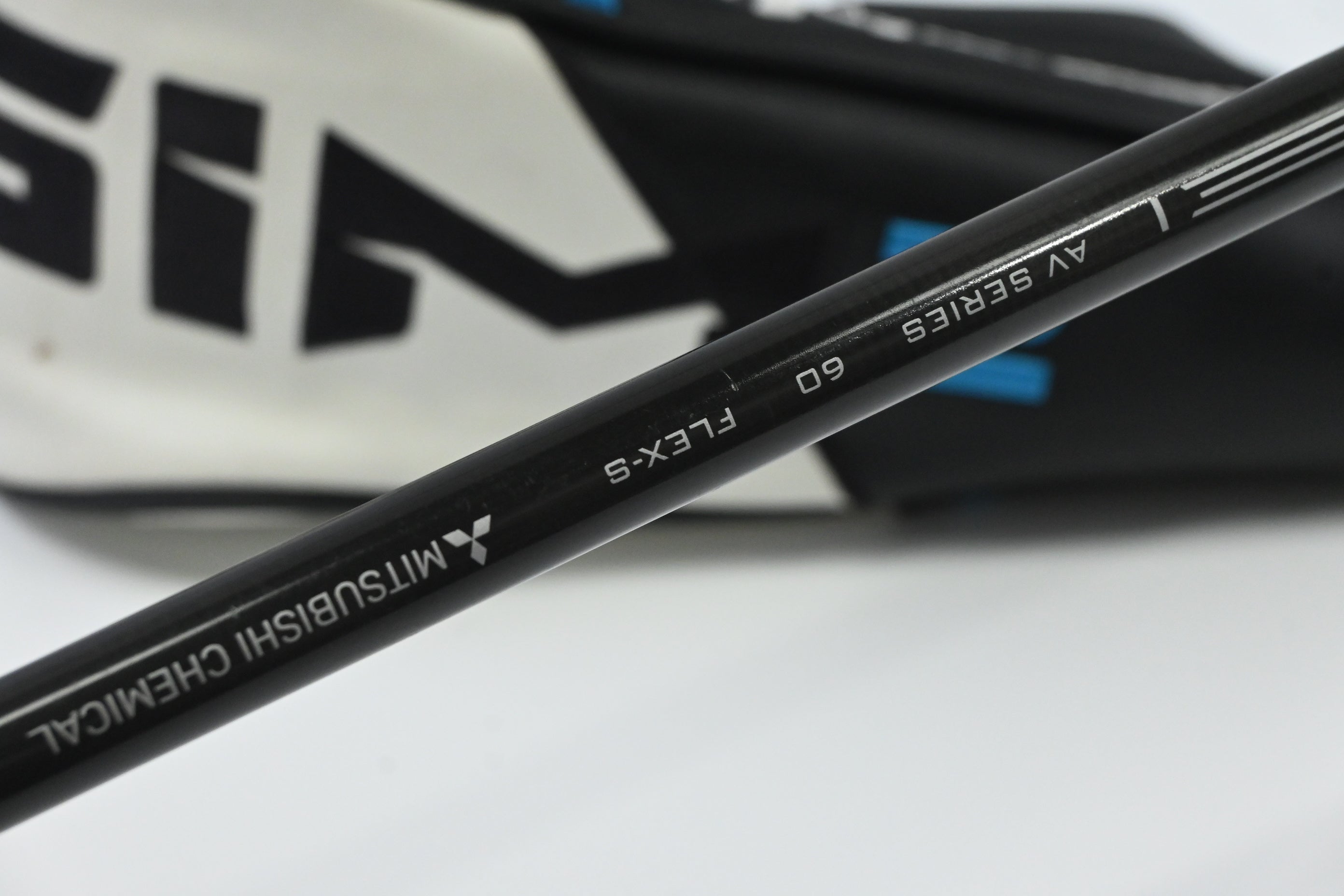 Taylormade SIM2 Driver / 9 Degree / Stiff Flex Tensei AV Raw Blue 60 Shaft