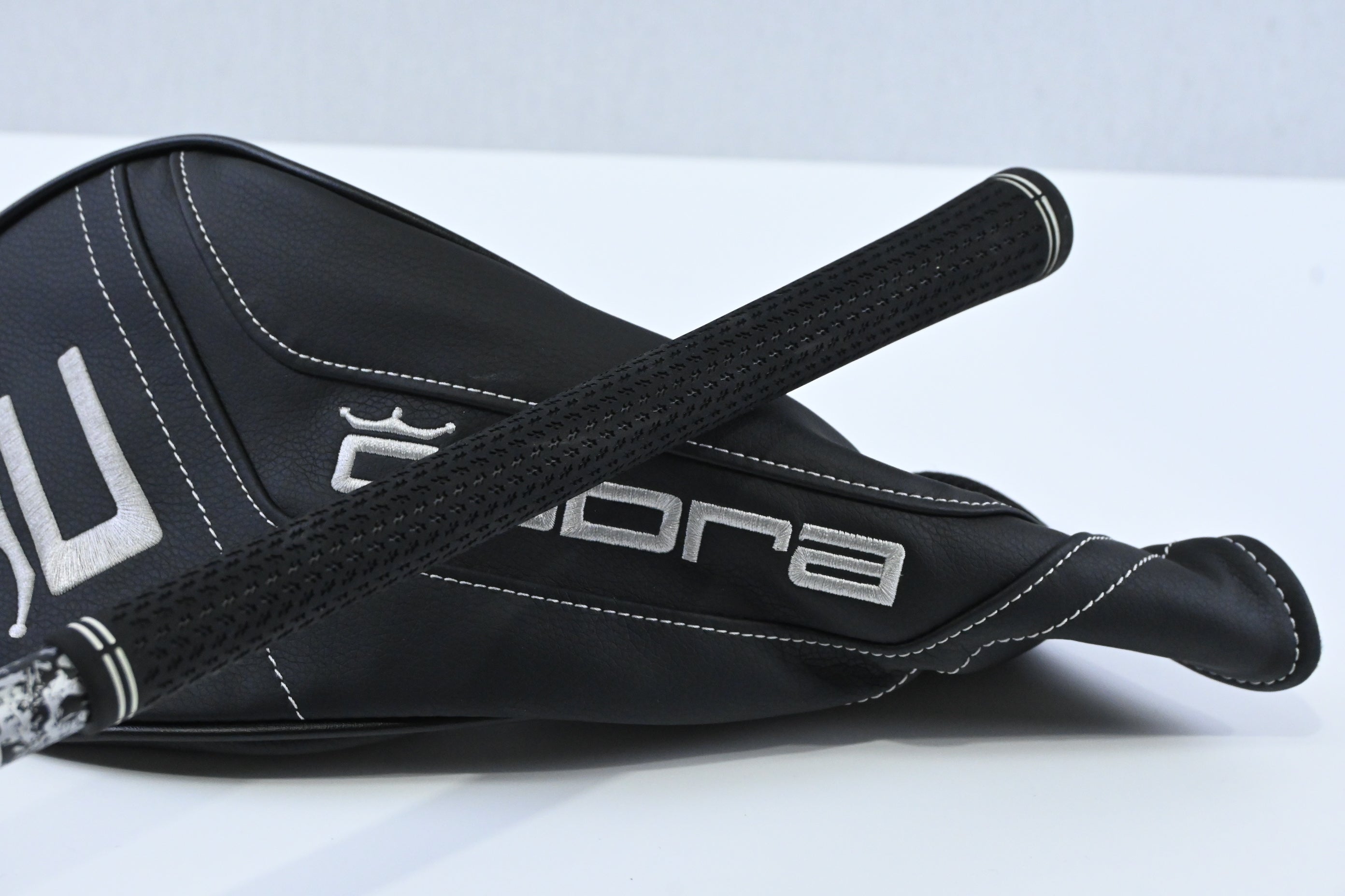 Cobra OPTM X Driver / 10.5 Degree / Stiff Flex Denali Frost Black 60 Shaft
