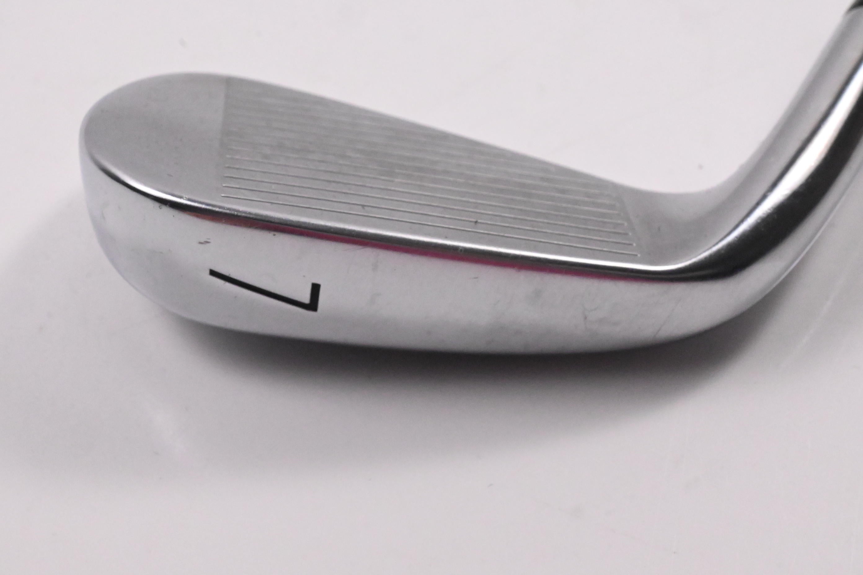 Titleist T350 #7 Iron / 29 Degree / Regular Flex True Temper AMT Red R300 Shaft