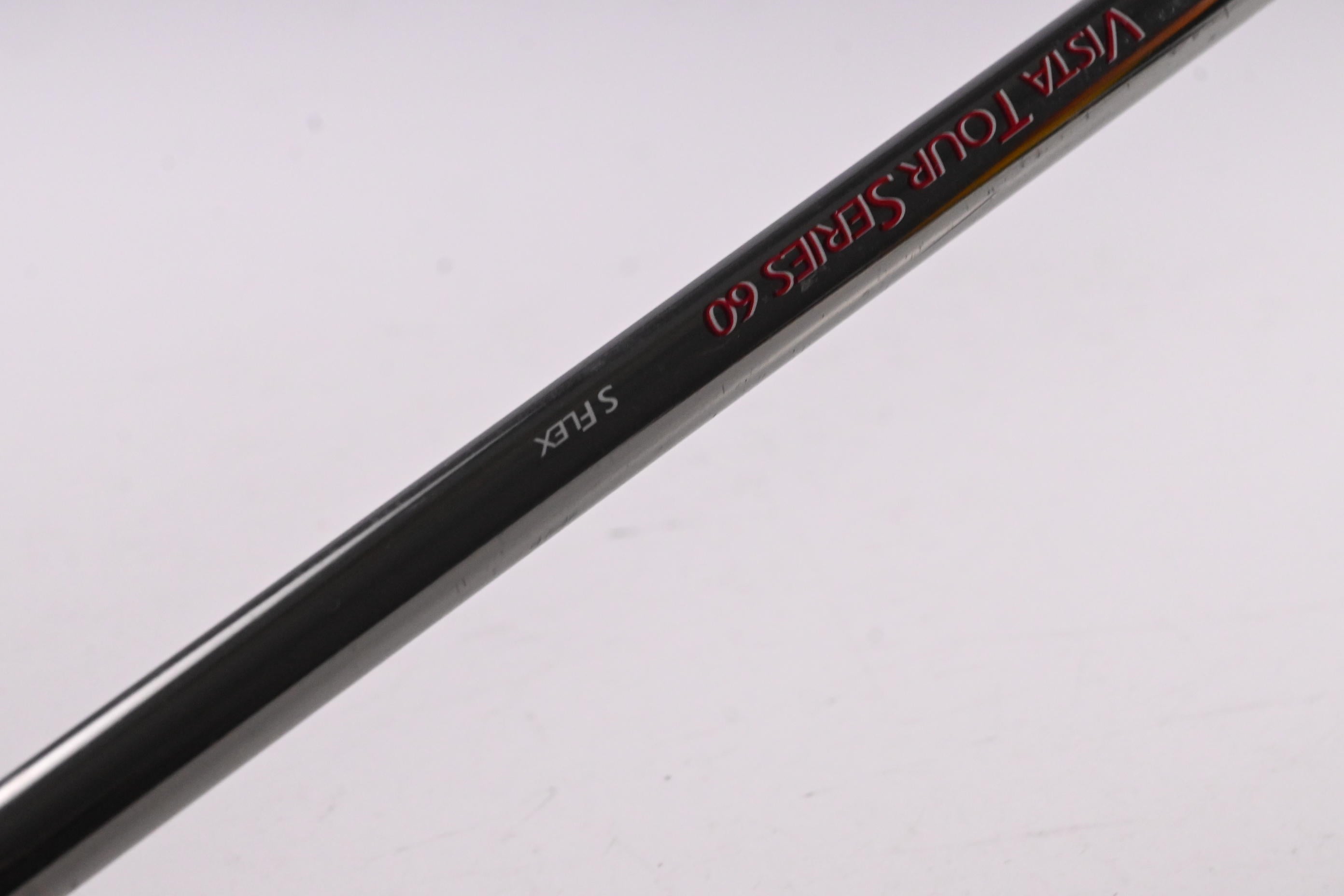 Titleist 905 T Pro Driver / 9.5 Degree / Stiff Flex Vista Tour Series 60 Shaft
