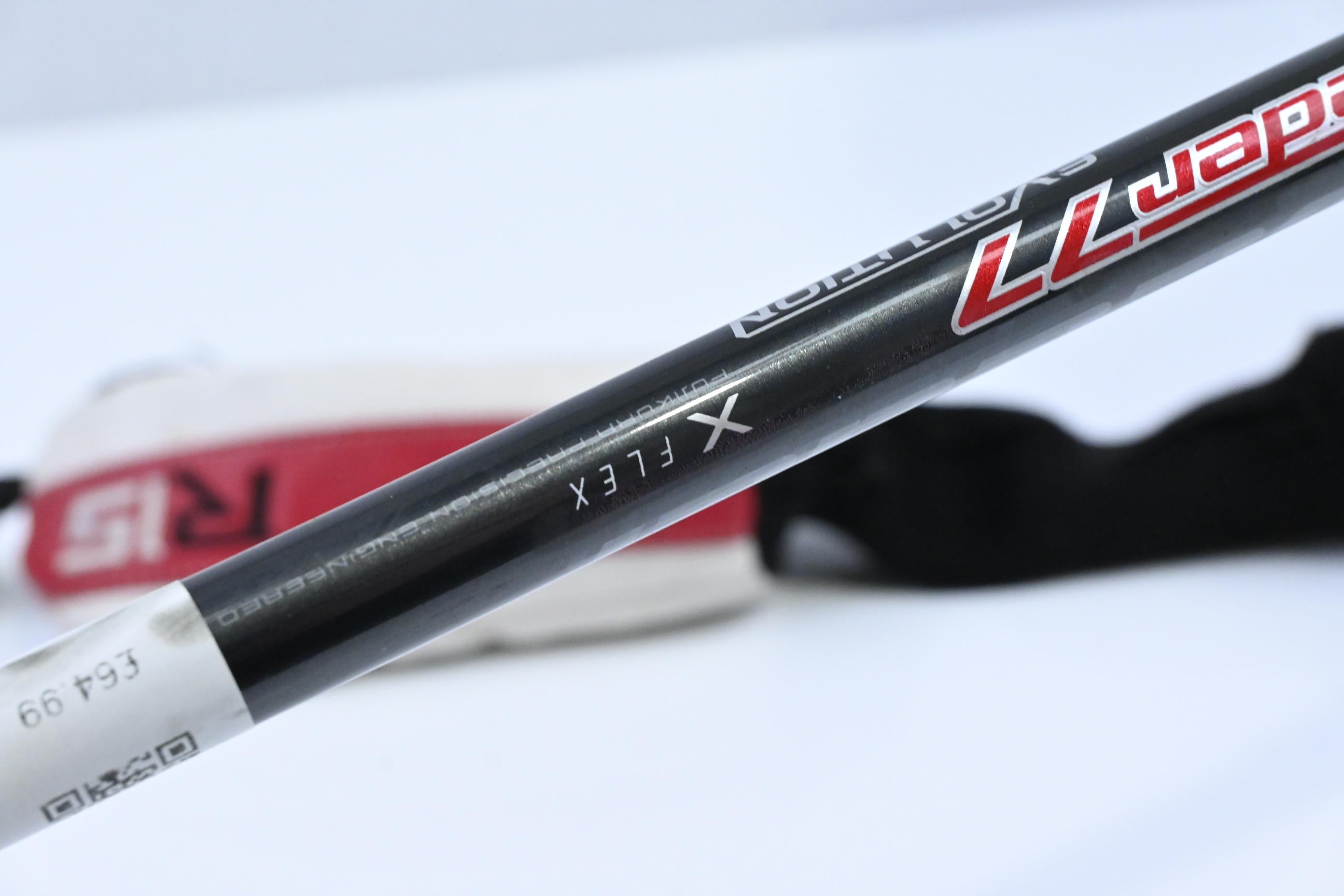 Taylormade R15 #2 Hybrid / 17 Degree / X-Flex Fujikura Speeder 77 Evolution