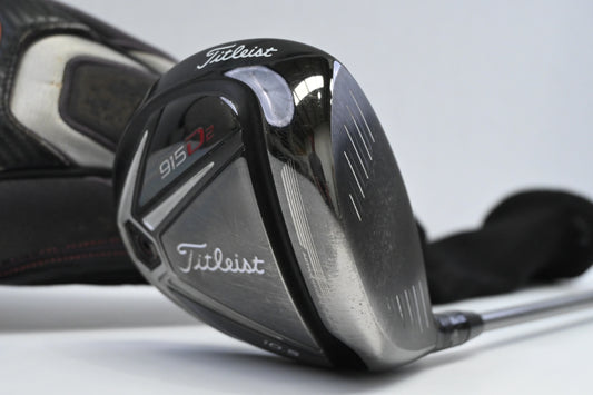Titleist 915 D2 Driver / 10.5 Degree / Regular Flex Diamana S+ 60 Shaft