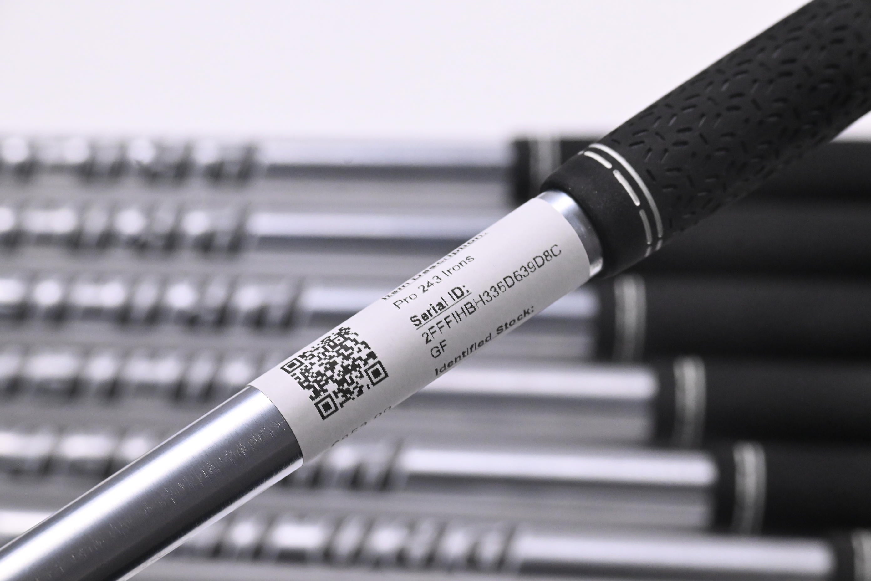 Mizuno Pro 243 Irons / 5-PW+GW / Stiff Flex Project X LS 120 Shafts