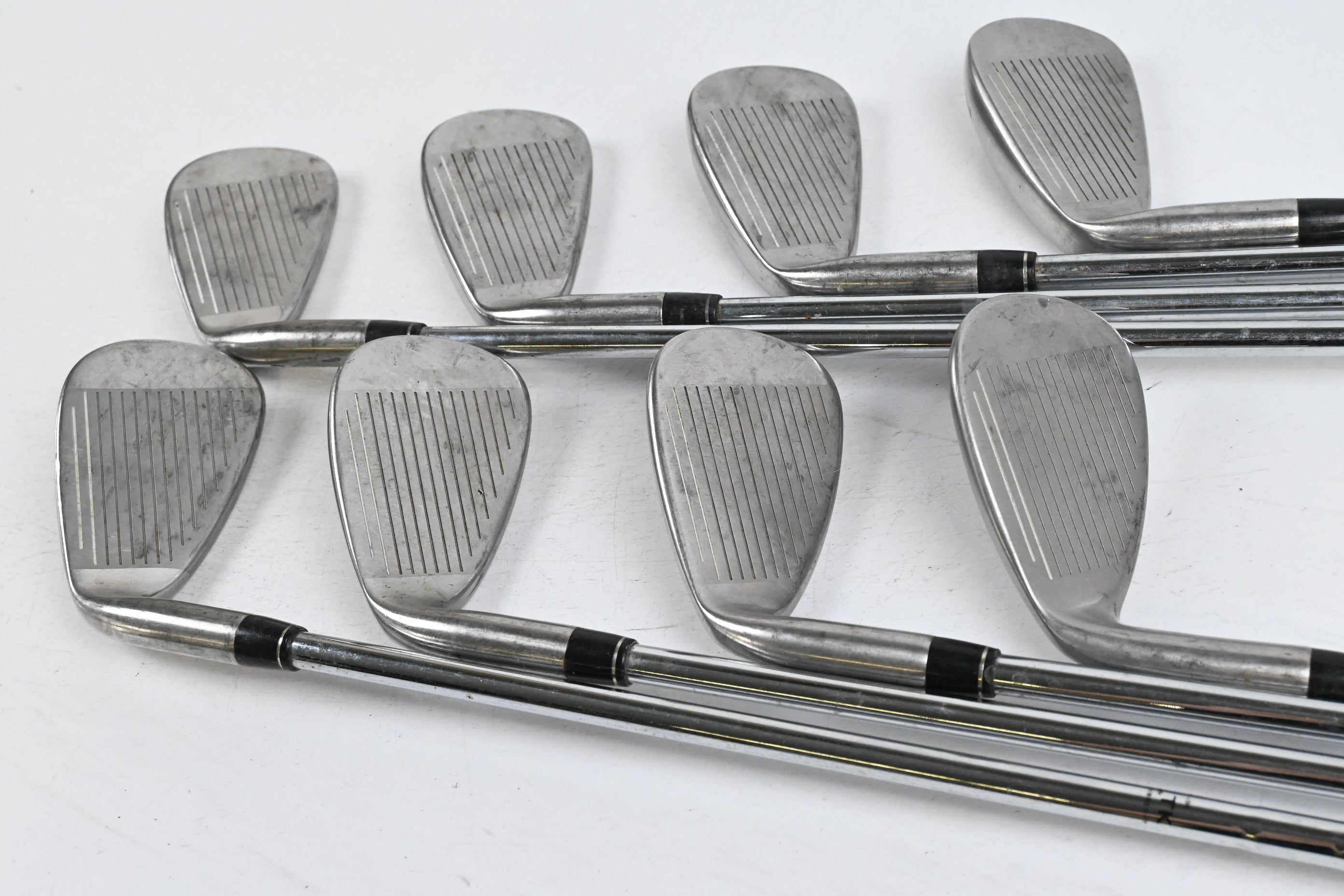 Taylormade R7 Draw Irons / 4-PW+SW / Regular Flex T-Step 90 Shafts
