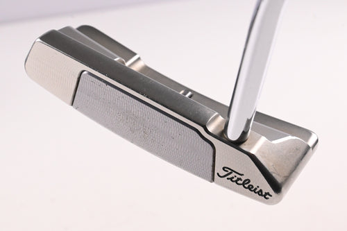 Scotty Cameron Select 2016 M2 Newport Putter / 33 Inch