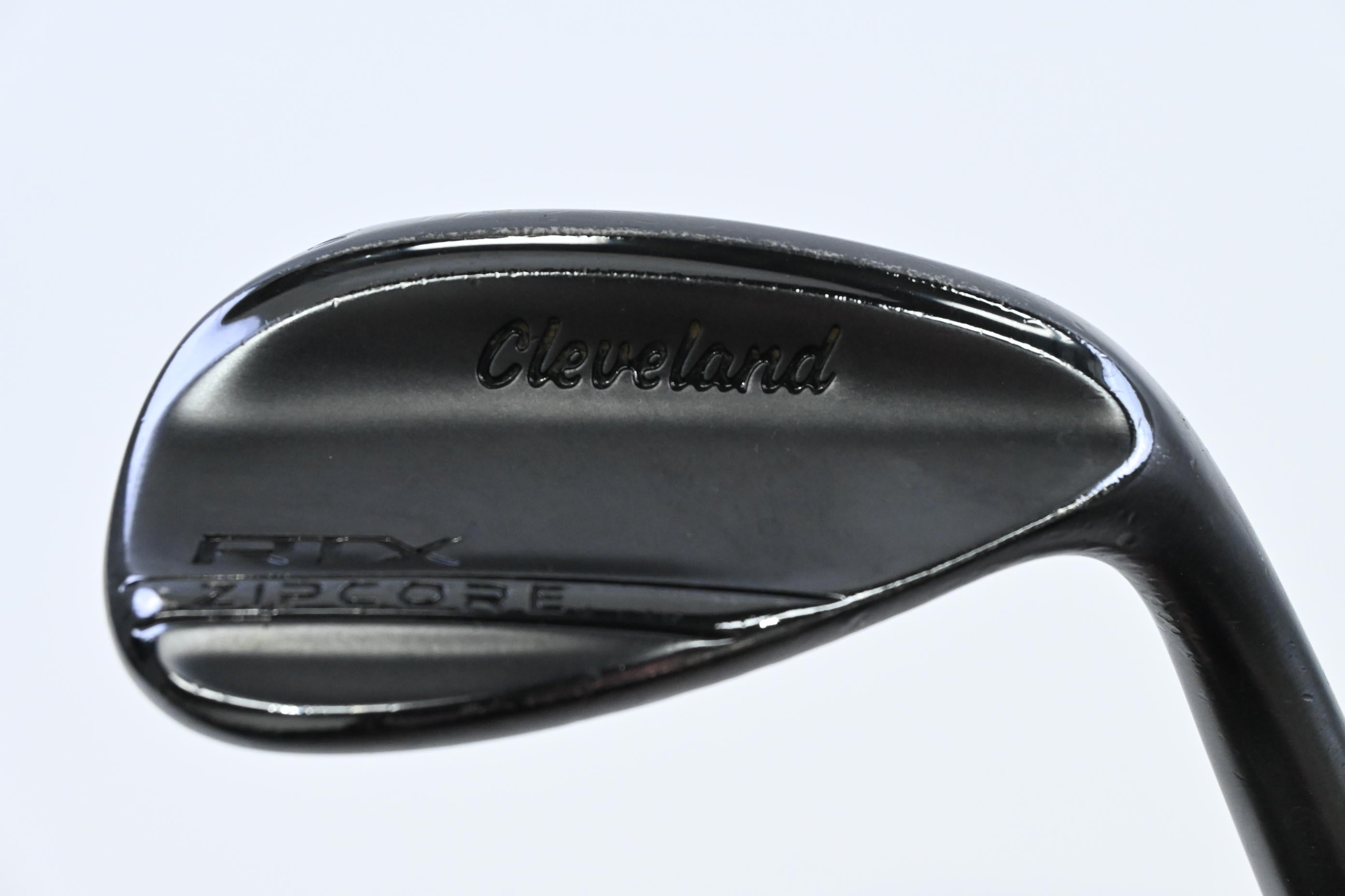 Cleveland RTX ZipCore Sand Wedge / 54 Degree / Wedge Flex Dynamic Gold Spinner