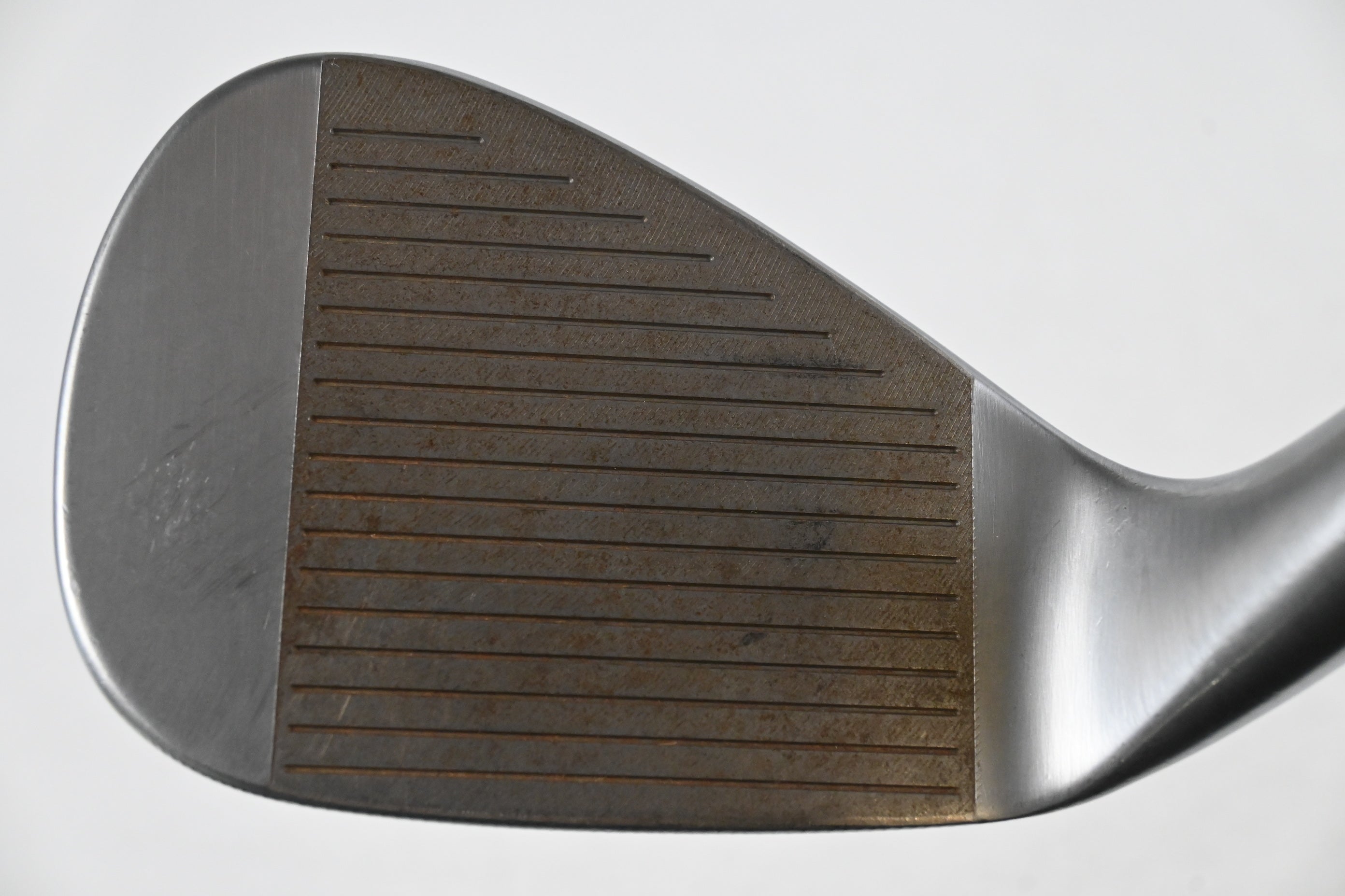 Taylormade Milled Grind 4 Gap Wedge / 52 Degree / Wedge Flex Dynamic Gold Shaft