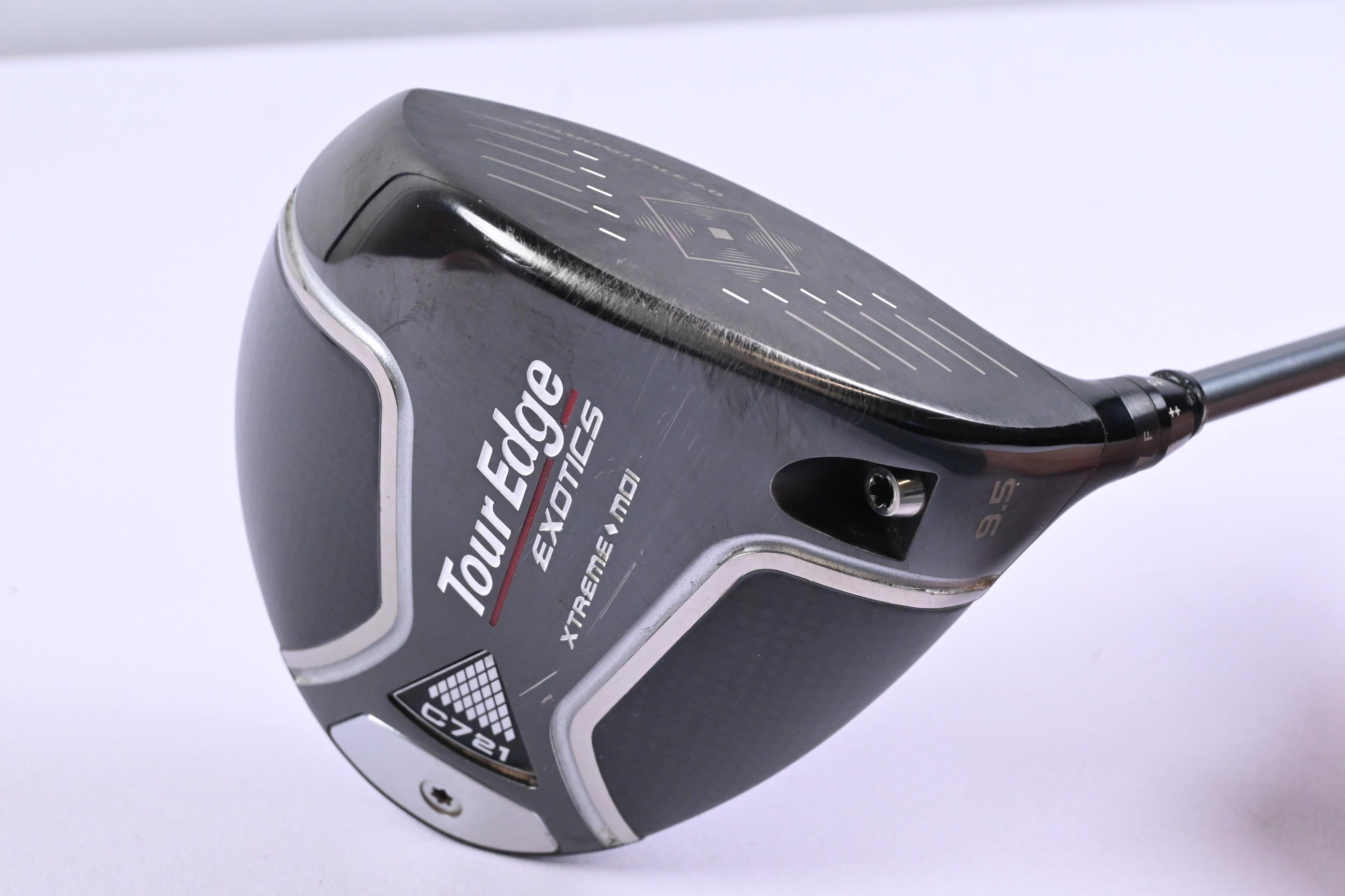 Tour Edge Exotics C721 Driver / 9.5 Degree / Regular Flex Matrix White Tie 55