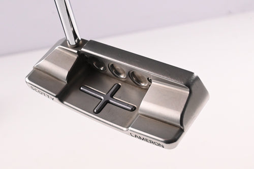 Scotty Cameron Select 2016 M2 Newport Putter / 33 Inch