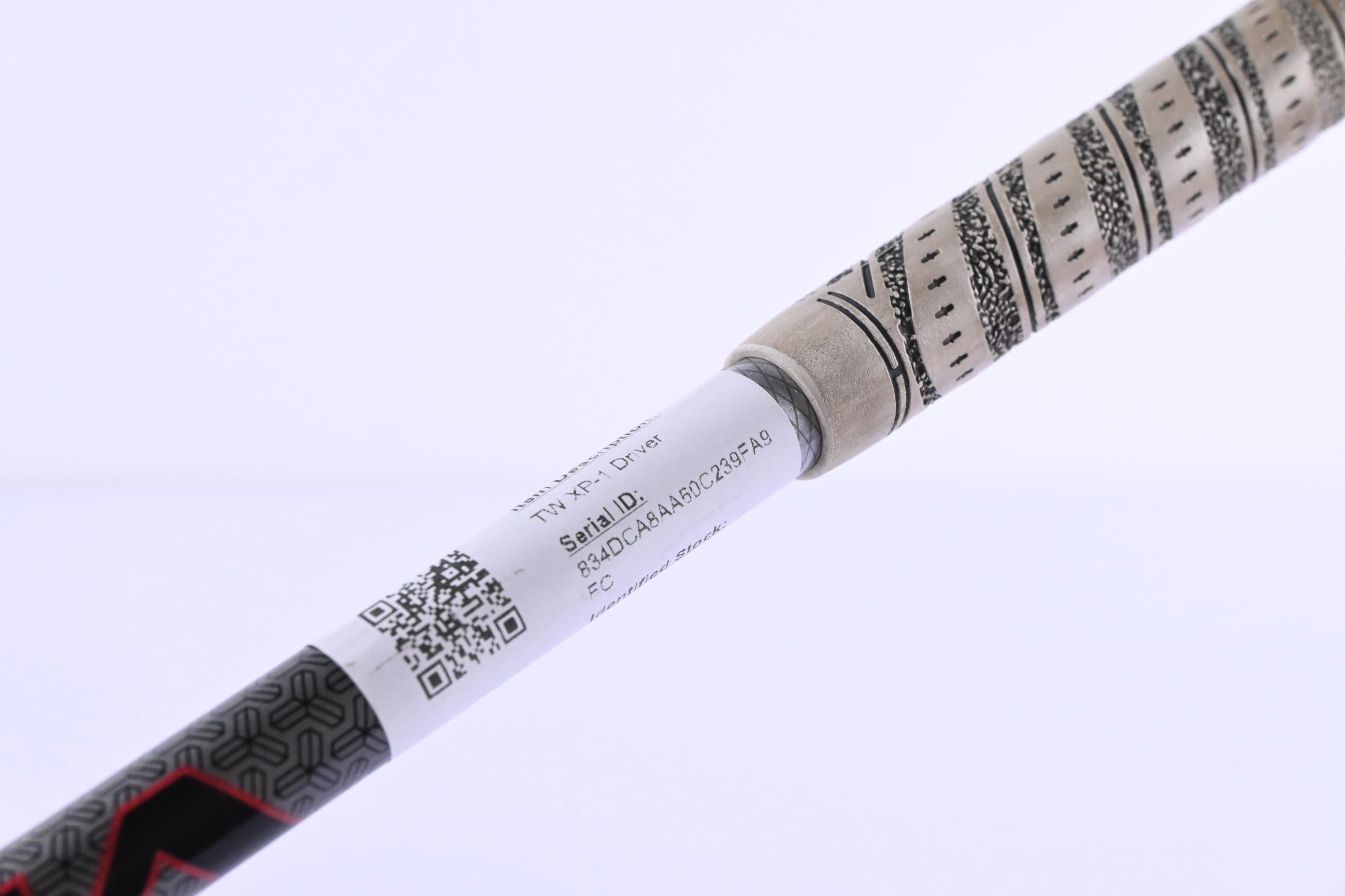 Honma TW XP-1 Driver / 10.5 Degree / Regular Flex Vizard 43 Shaft