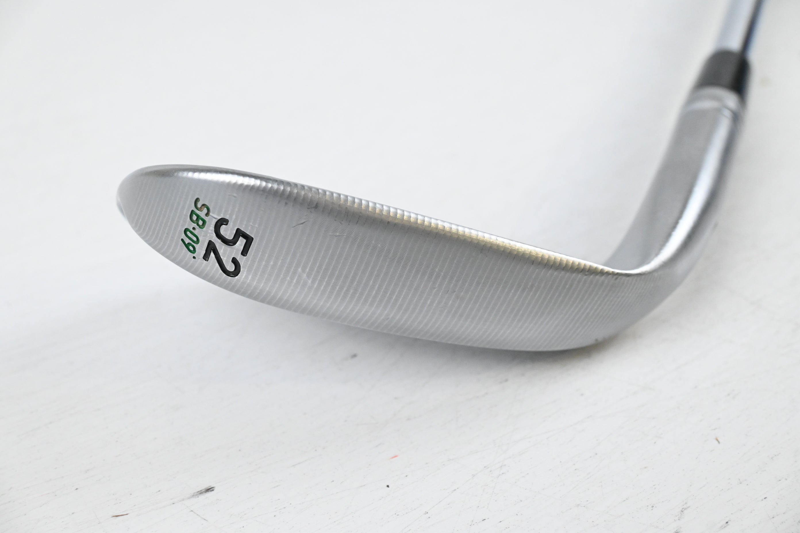 Taylormade Milled Grind 4 Gap Wedge / 52 Degree / Wedge Flex Dynamic Gold Shaft