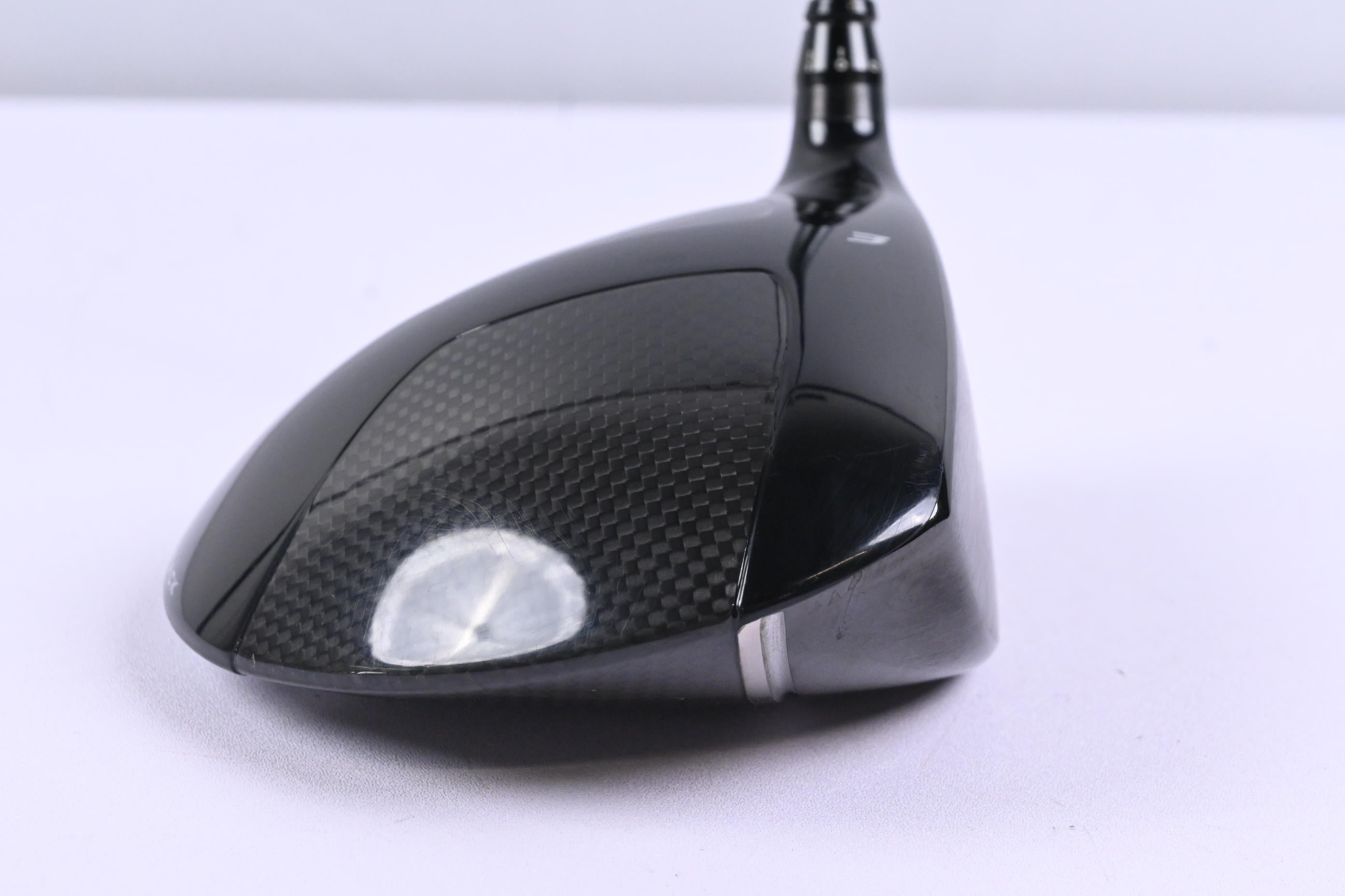 Tour Edge Exotics C721 Driver / 9.5 Degree / Regular Flex Matrix White Tie 55