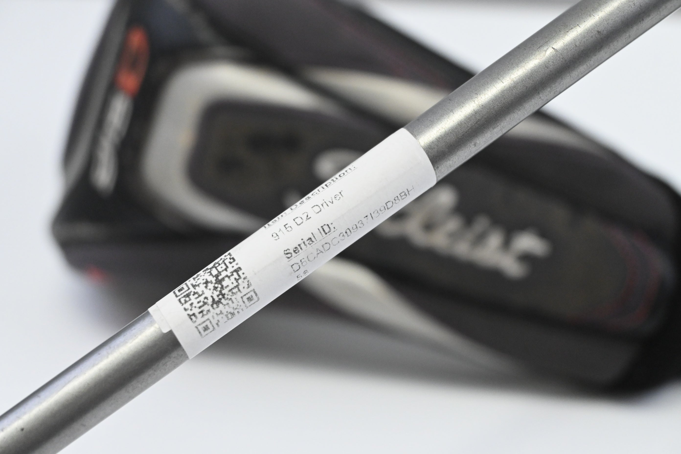 Titleist 915 D2 Driver / 10.5 Degree / Regular Flex Diamana S+ 60 Shaft