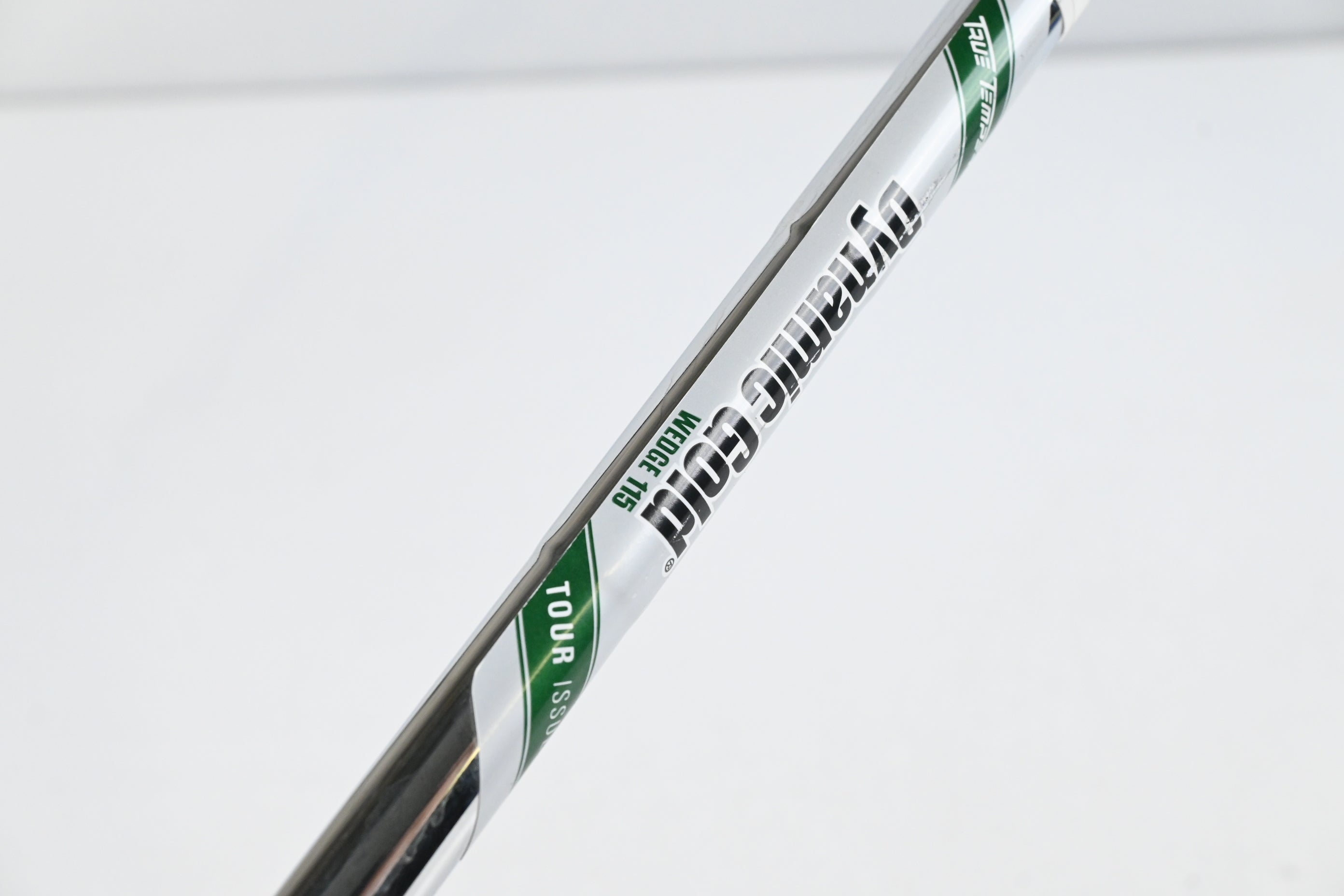 Taylormade Milled Grind 4 Gap Wedge / 52 Degree / Wedge Flex Dynamic Gold Shaft