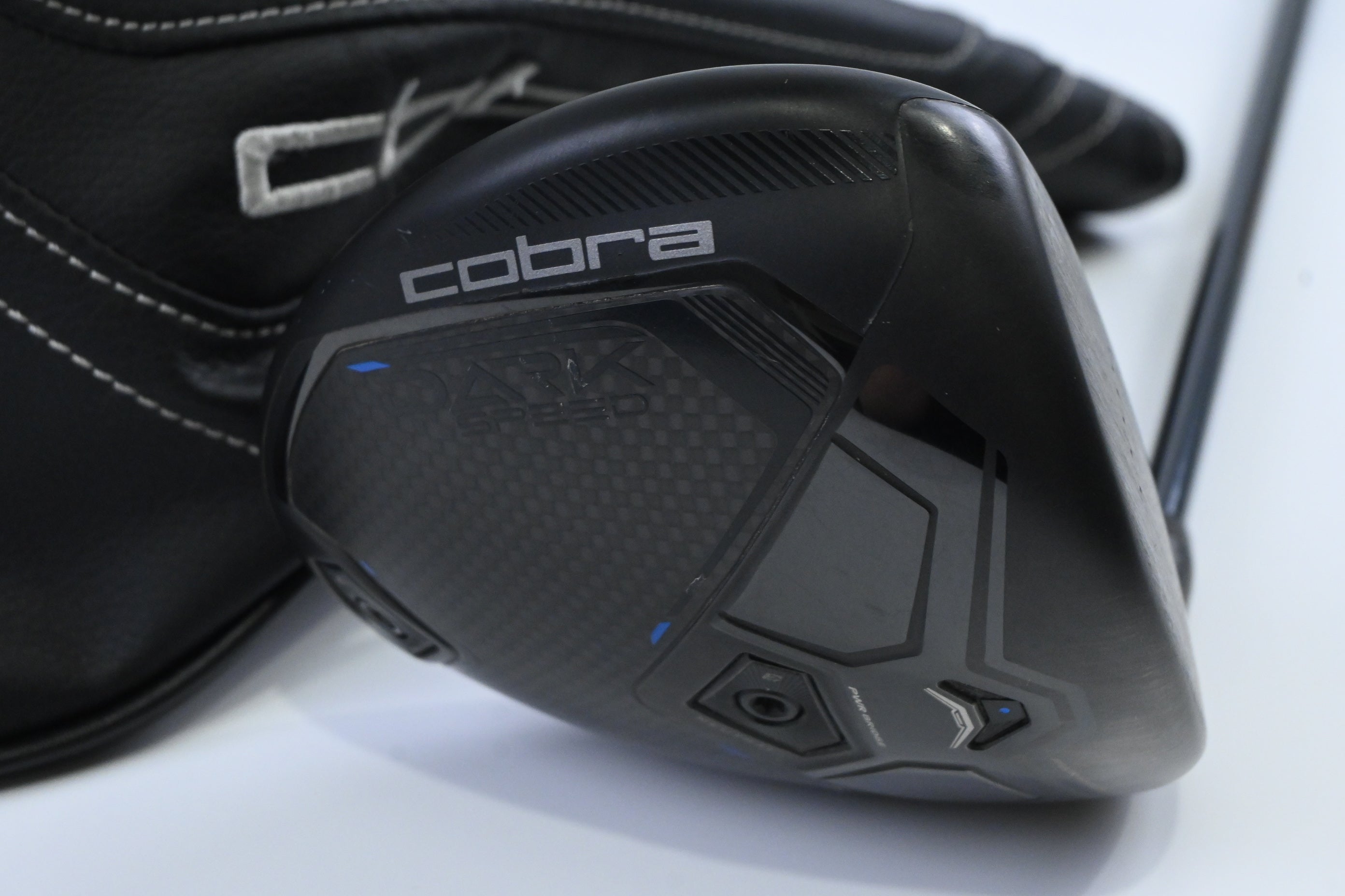 Cobra Darkspeed Max Driver / 12 Degree / Regular Flex UST Lin-Q M40X Red 5 Shaft