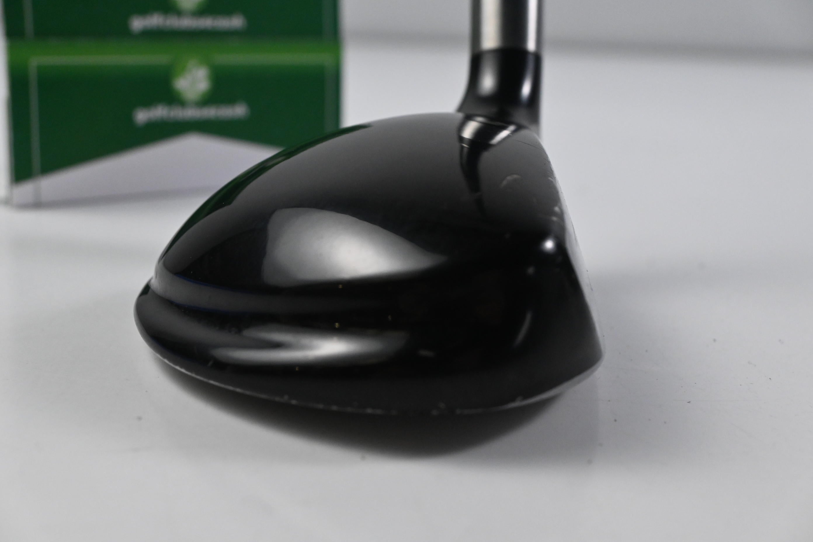 Taylormade Burner 2008 #3 Hybrid / 19 Degree / Regular Flex REAX 60 Shaft