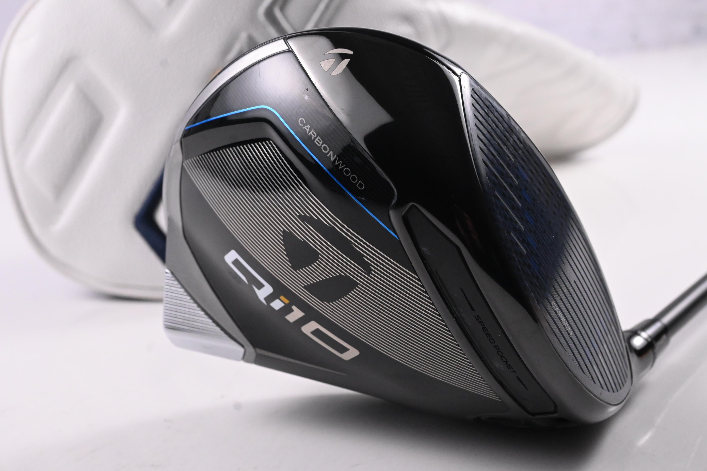 Taylormade Qi10 Driver / 10.5 Degree / Stiff Flex Fujikura Ventus Blue 5 Shaft