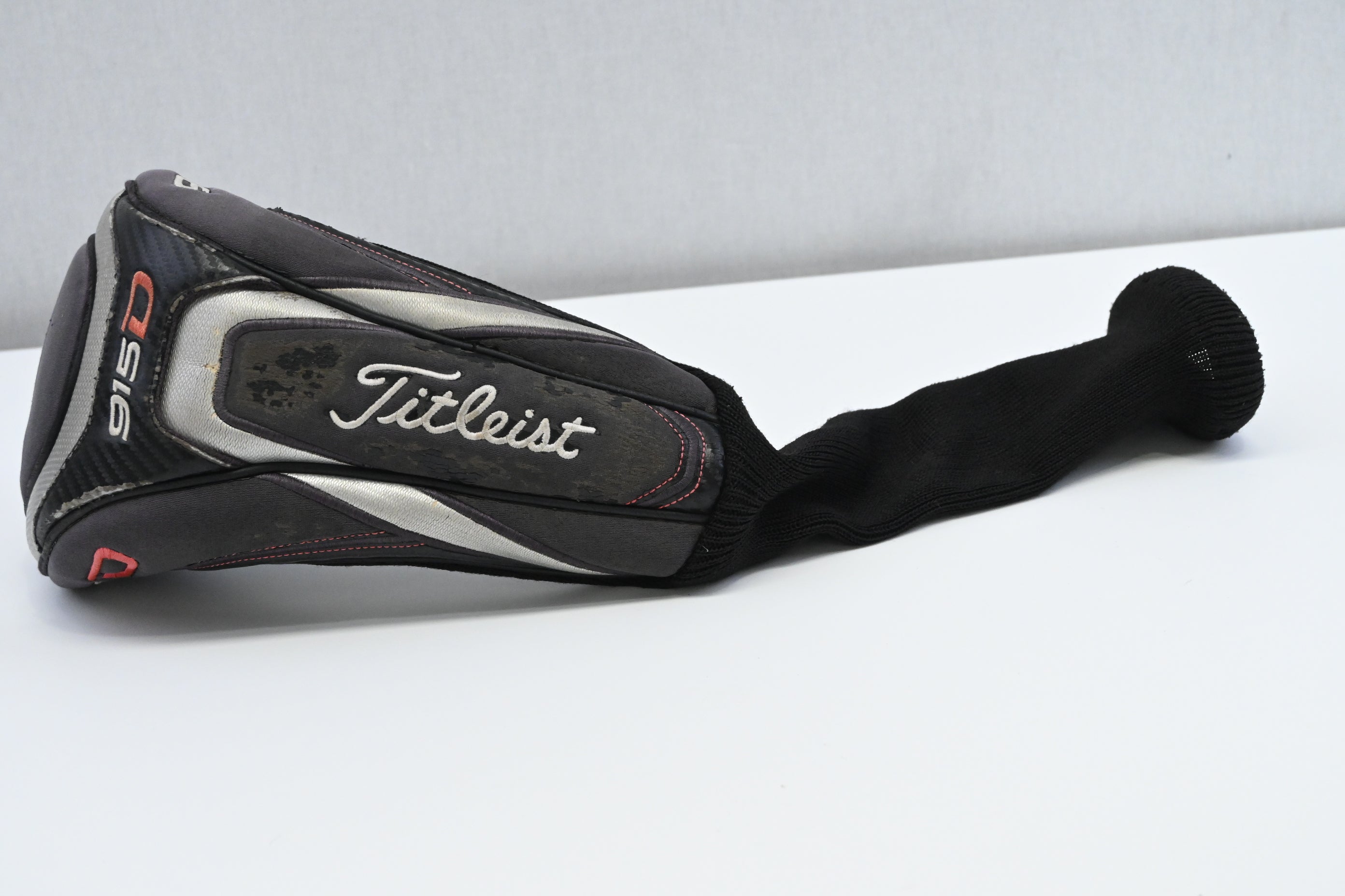 Titleist 915 D2 Driver / 10.5 Degree / Regular Flex Diamana S+ 60 Shaft