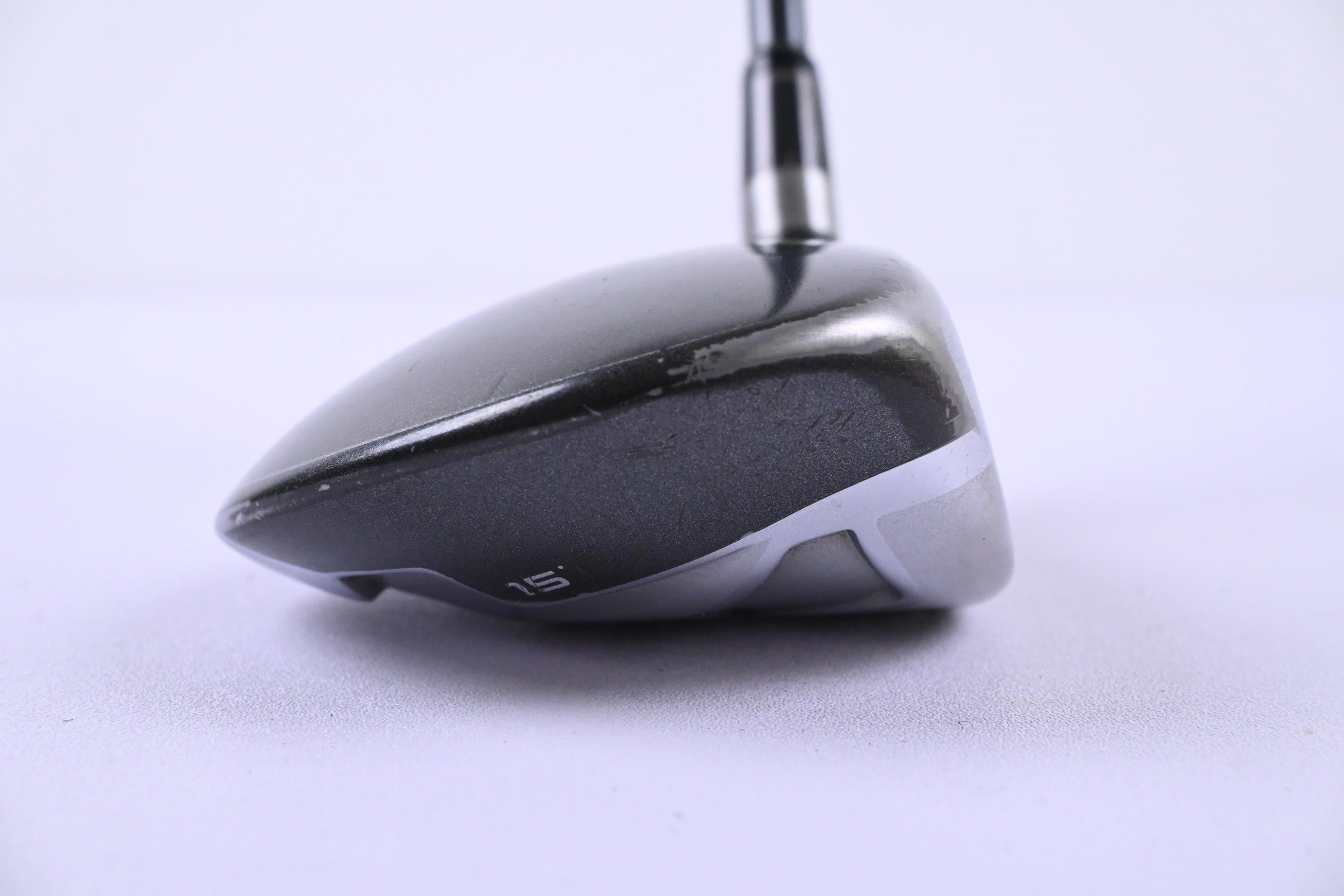 Taylormade SLDR #3 Wood / 15 Degree / Regular Flex Fujikura Speeder 77 Shaft