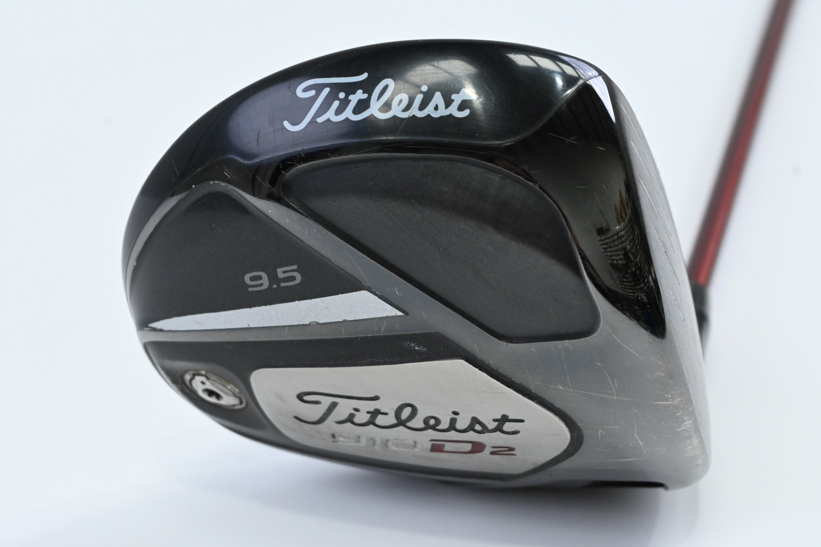 Titleist 910 D2 Driver / 9.5 Degree / Regular Flex Diamana 'ilima 61 Shaft