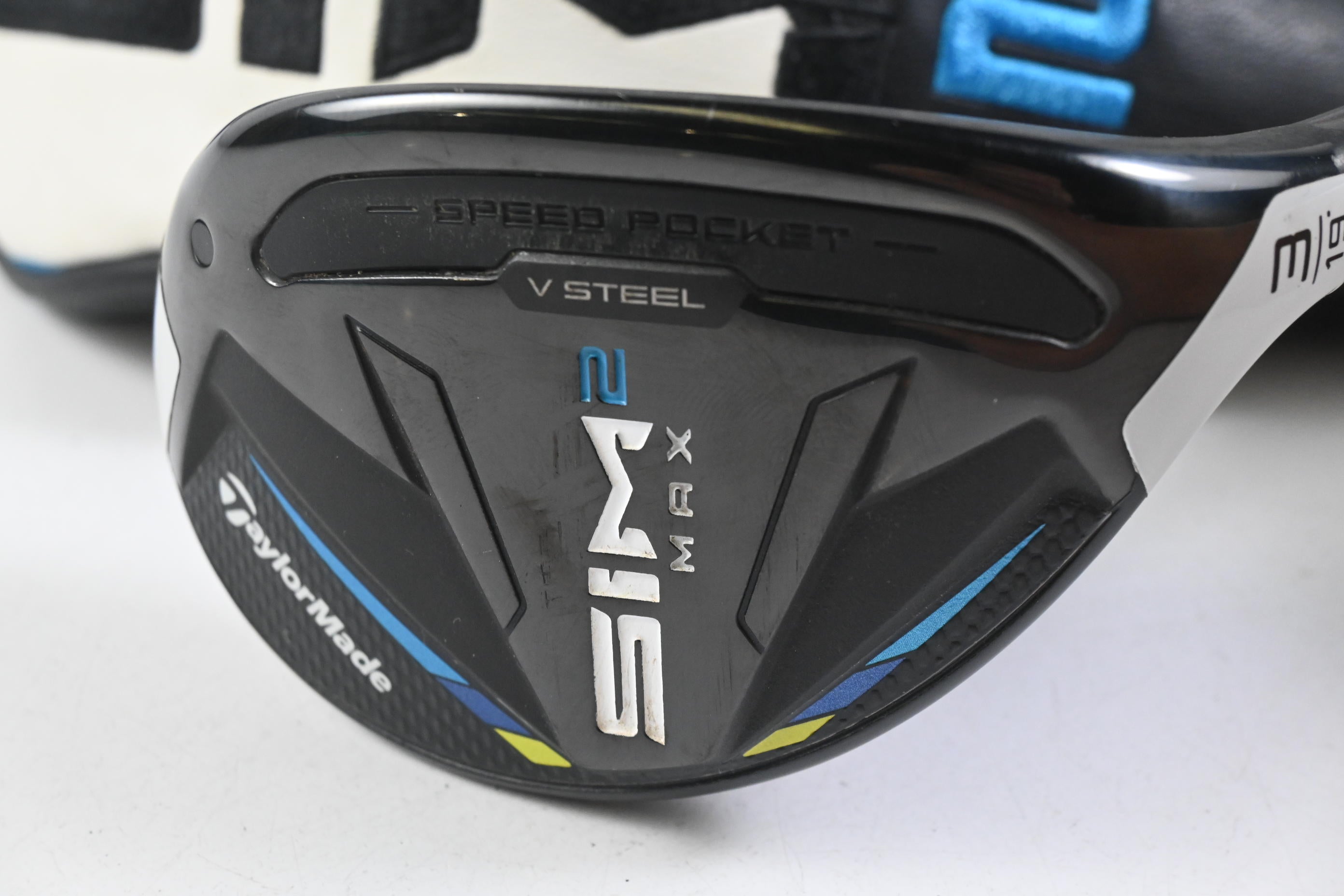 Taylormade SIM2 Max #3 Hybrid / 19 Degree / Regular Flex Ventus Blue 6 Shaft