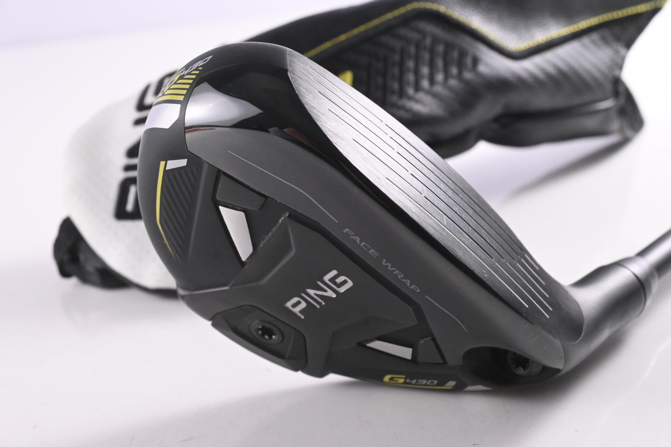 Ping G430 #4 Hybrid / 22 Degree / Stiff Flex Ping Alta CB Black 70 Shaft