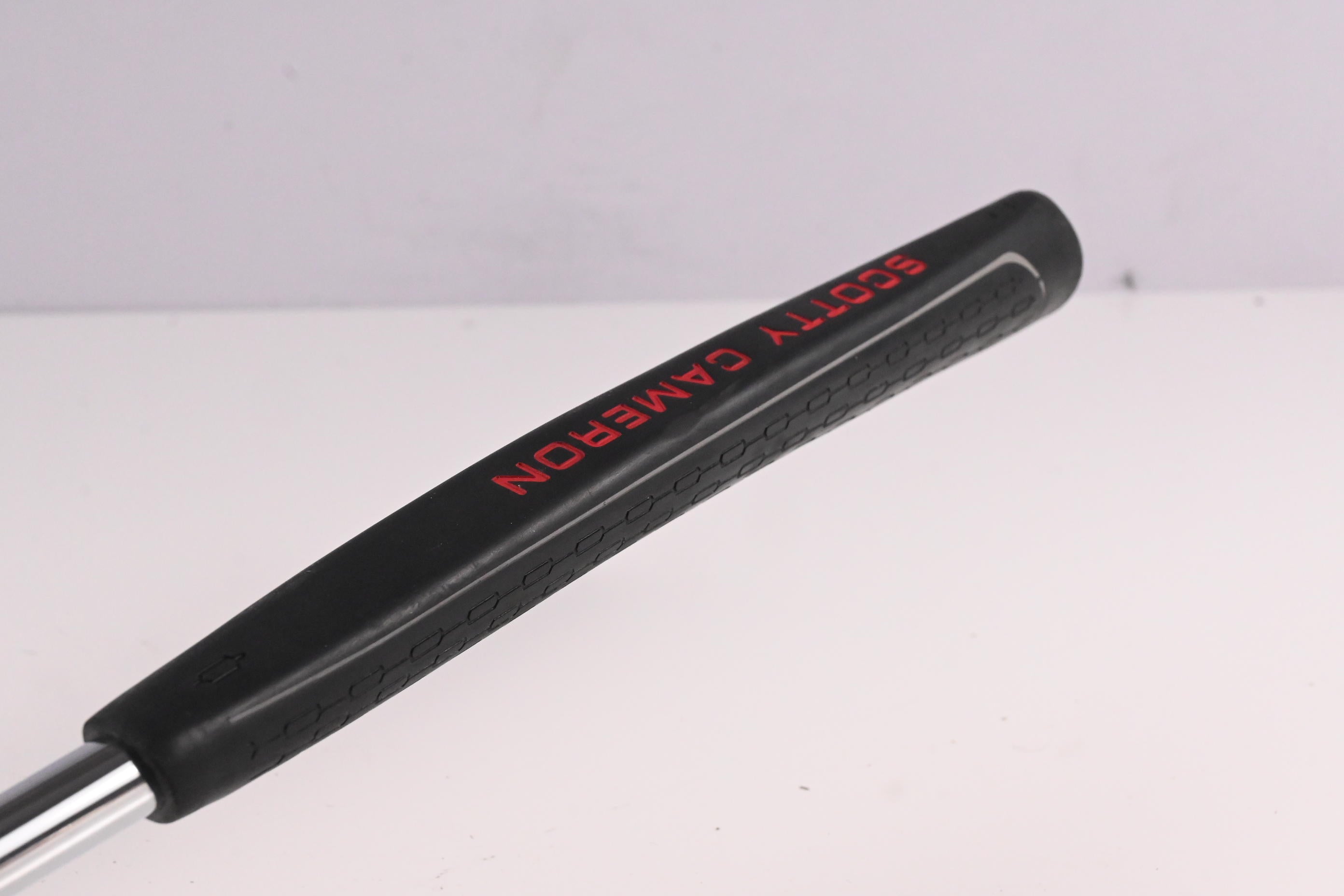 Scotty Cameron 2025 Studio Style Fastback 2 Putter
