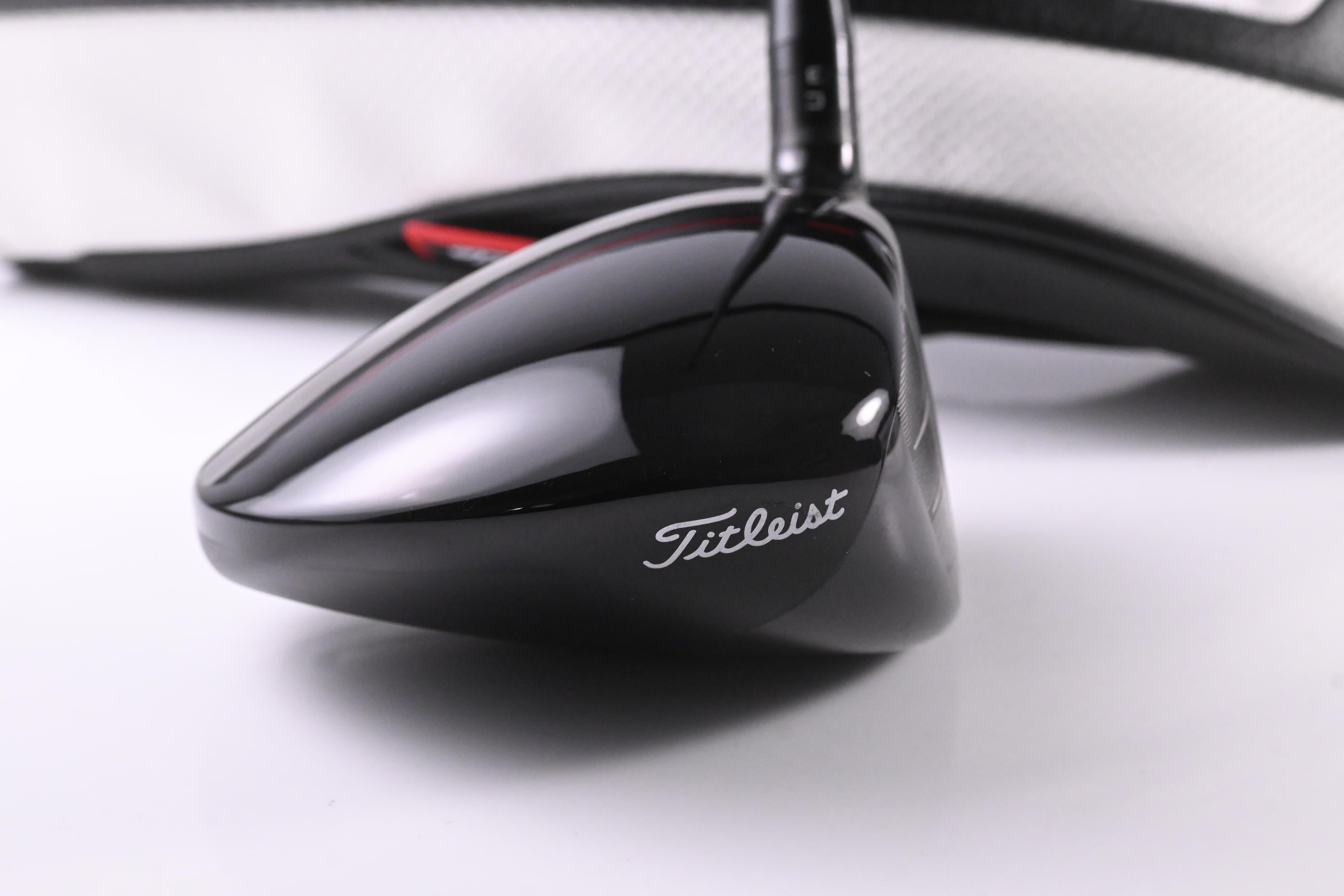 Titleist GT3 Driver / 8 Degree / Stiff Flex Mitsubishi Tensei 1K Blue 55 Shaft