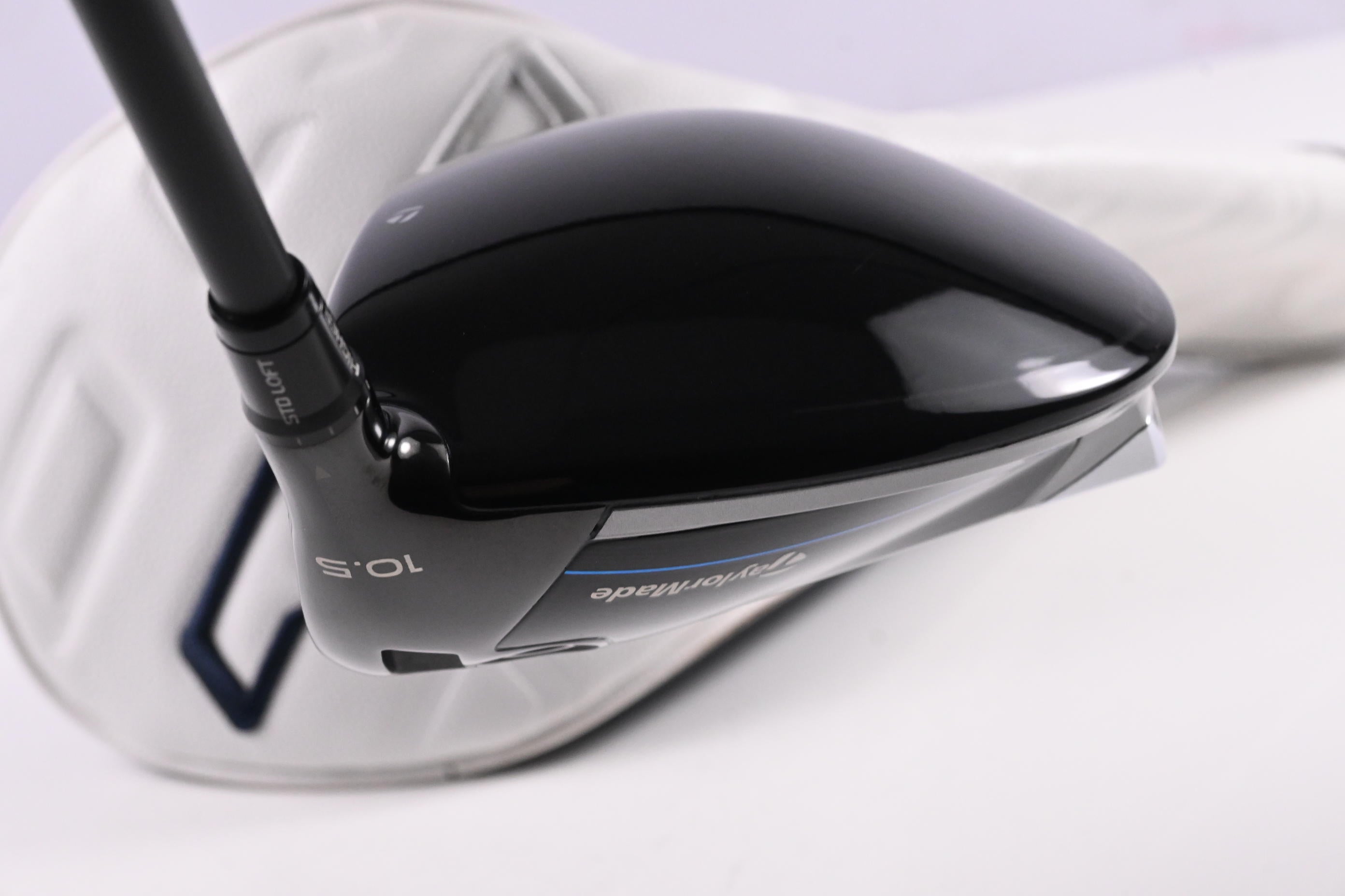 Taylormade Qi10 Driver / 10.5 Degree / Stiff Flex Fujikura Ventus Blue 5 Shaft