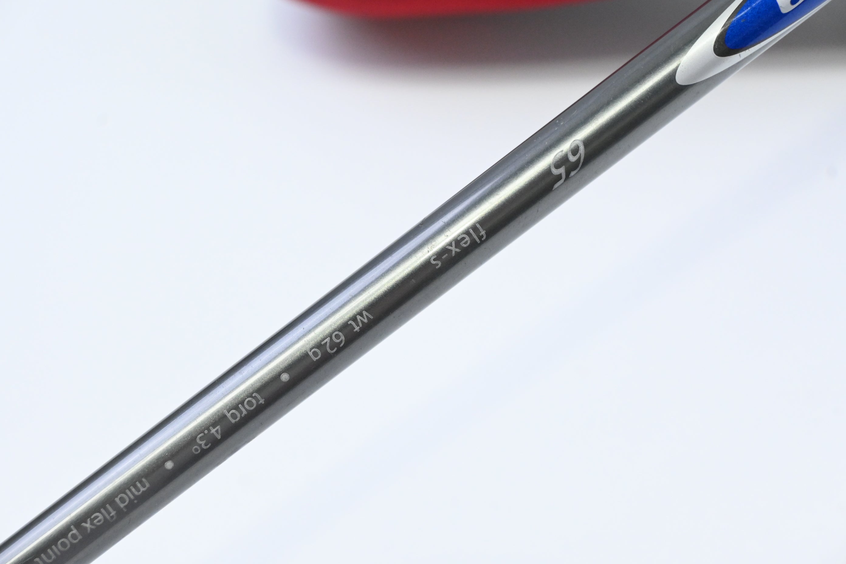 Titleist 907 D1 Driver / 10.5 Degree / Stiff Flex Diamana 65 Shaft