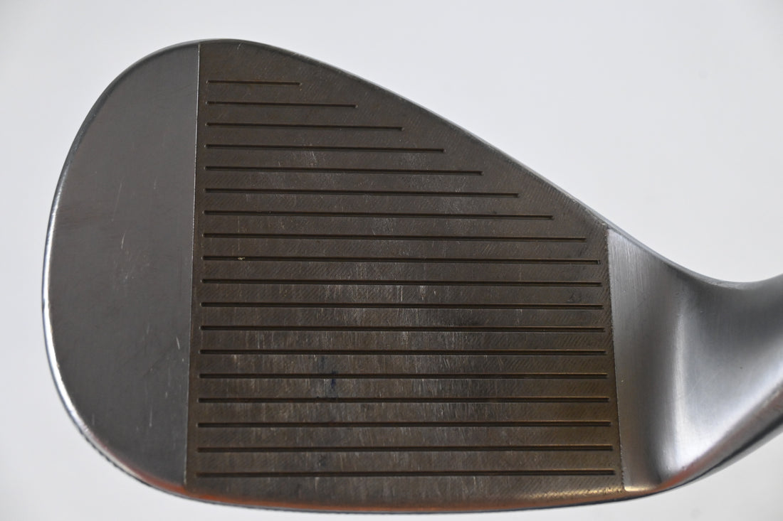 Taylormade Milled Grind 4 Sand Wedge / 54 Degree / Wedge Flex Dynamic Gold 115