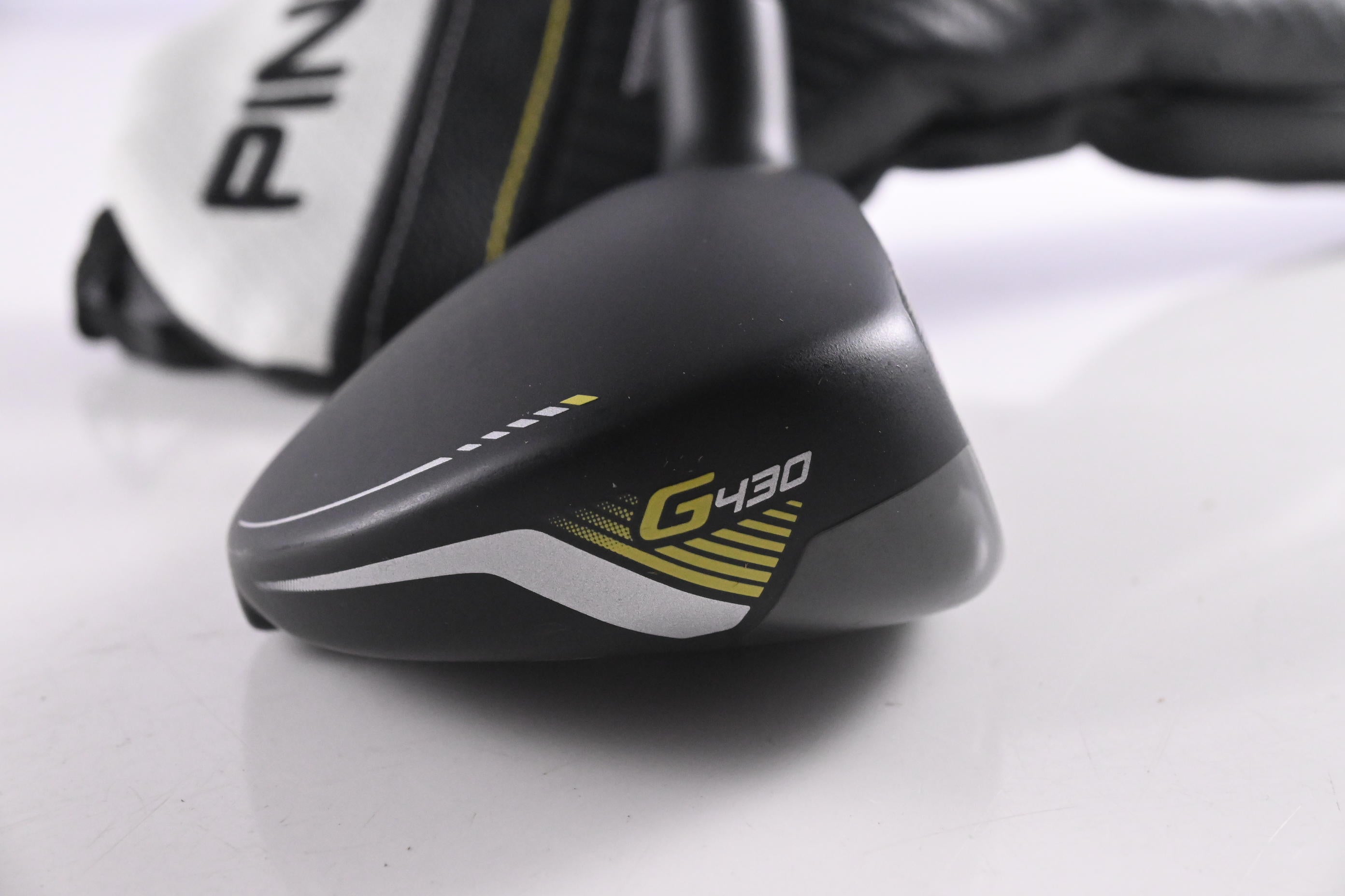 Ping G430 #4 Hybrid / 22 Degree / Stiff Flex Ping Alta CB Black 70 Shaft