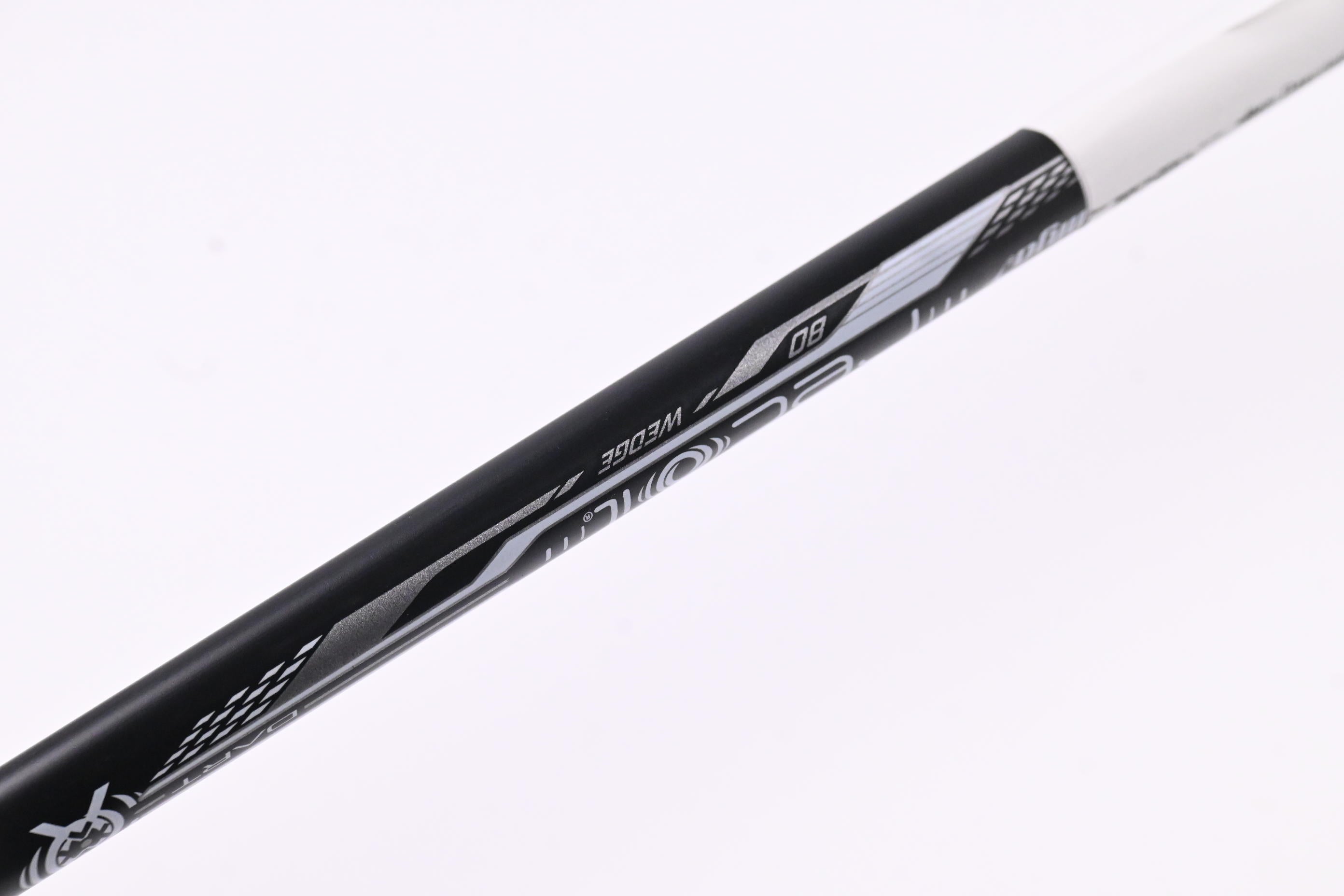 Cleveland CBX 4 Zipcore Gap Wedge / 52 Degree / Wedge Flex UST Recoil Dart 90