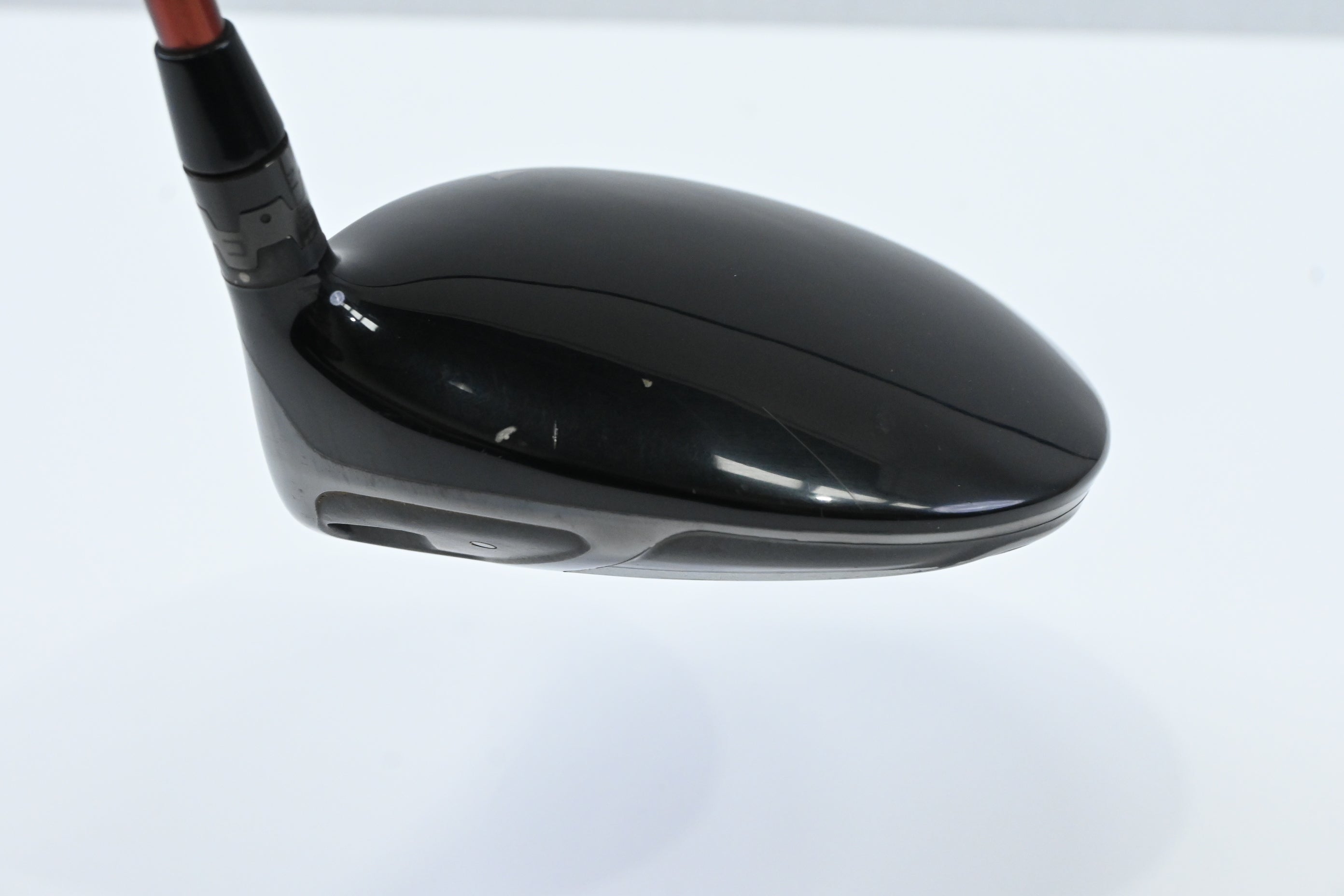 Titleist 910 D2 Driver / 9.5 Degree / Regular Flex Diamana 'ilima 61 Shaft