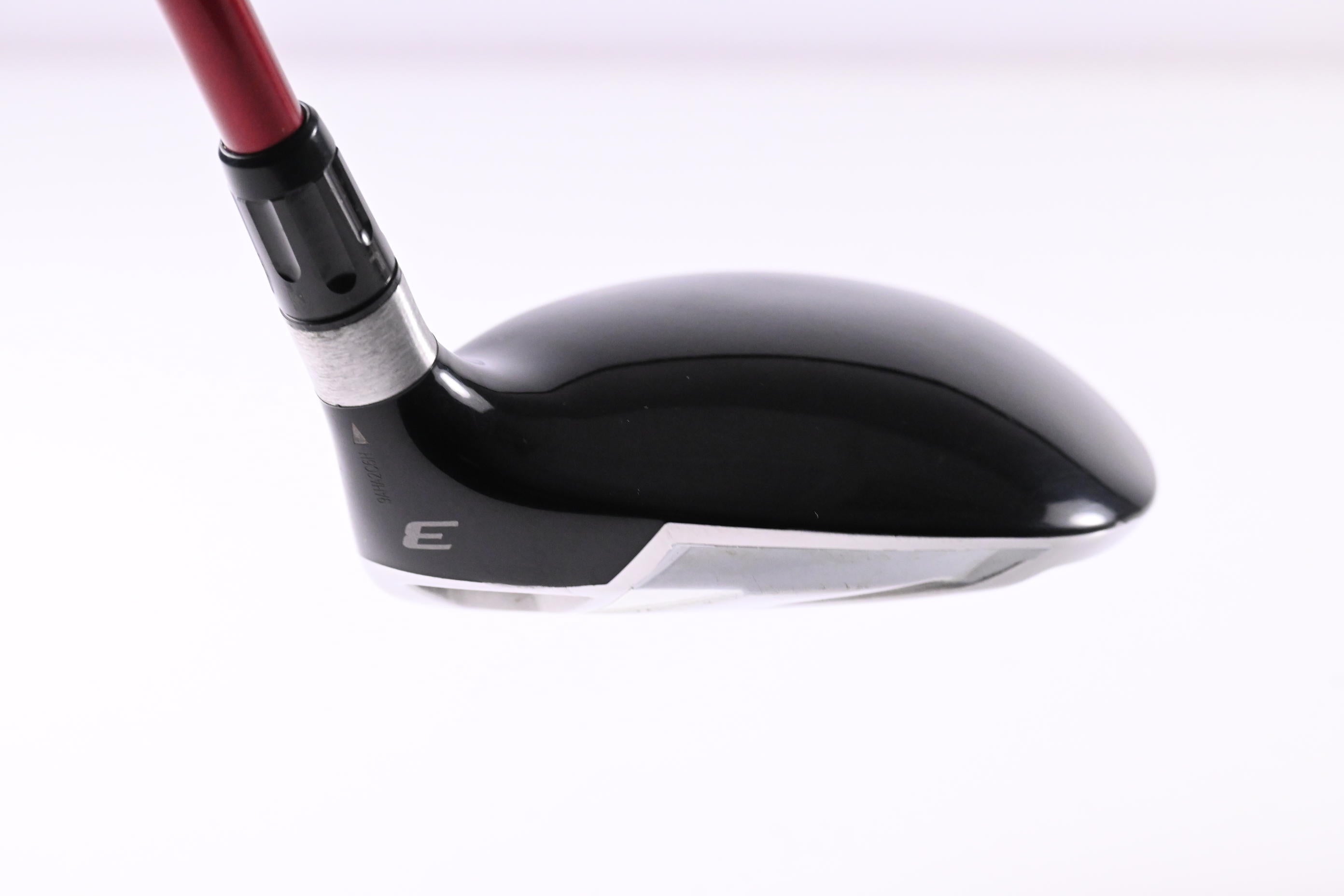 Taylormade R9 #3 Wood / 15 Degree / Regular Flex Fujikura Motore 70 Shaft