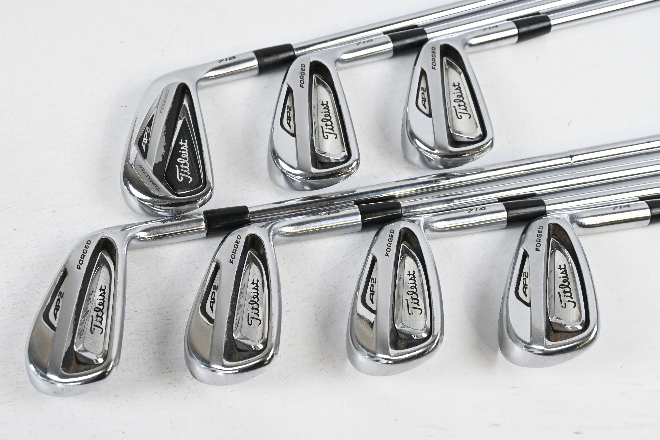Titleist 714 AP2 Irons / 4-PW / Stiff Flex Dynamic Gold S300 Shafts