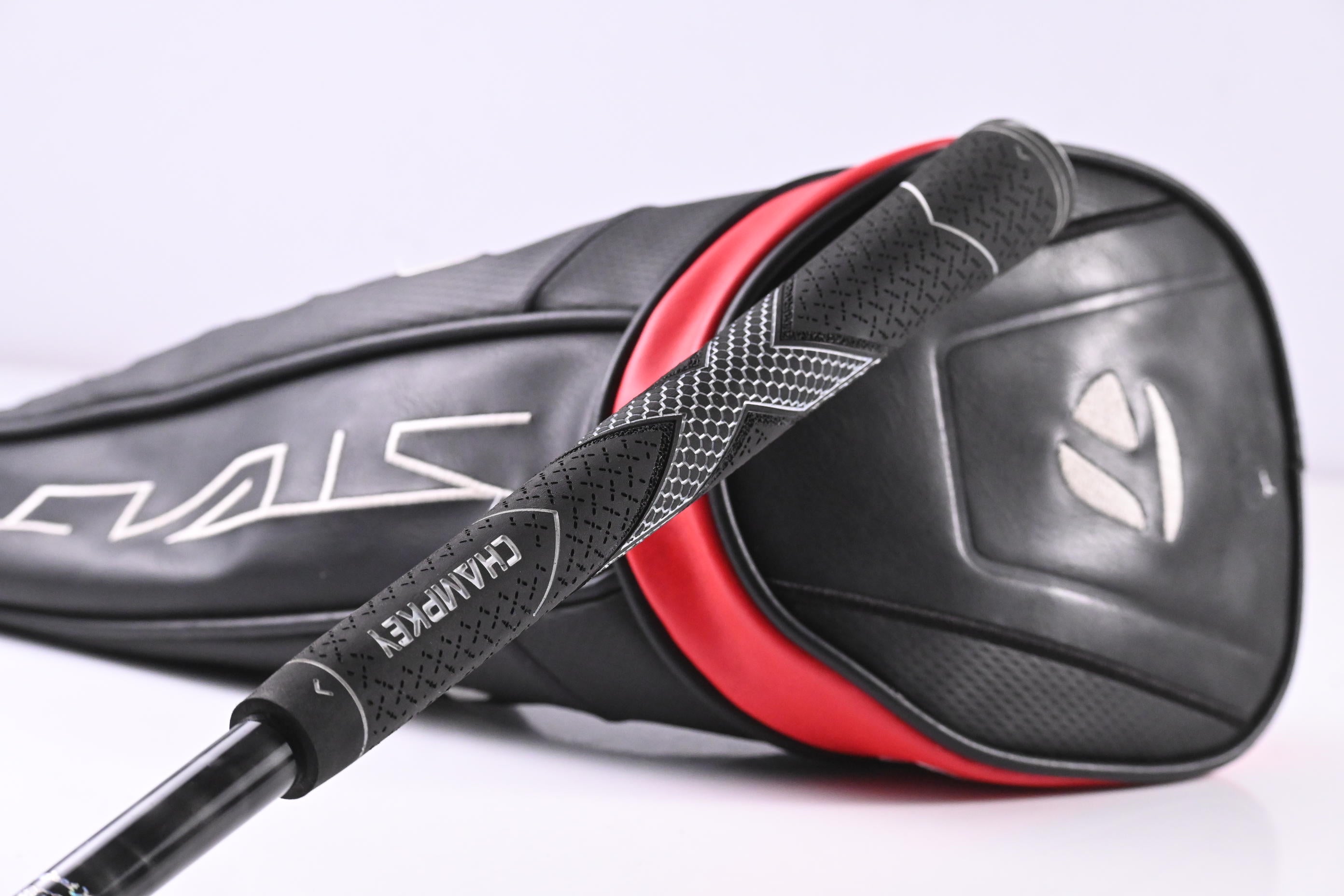 Taylormade Stealth Driver / 12 Degree / Regular Flex Evenflow Riptide 50 SB