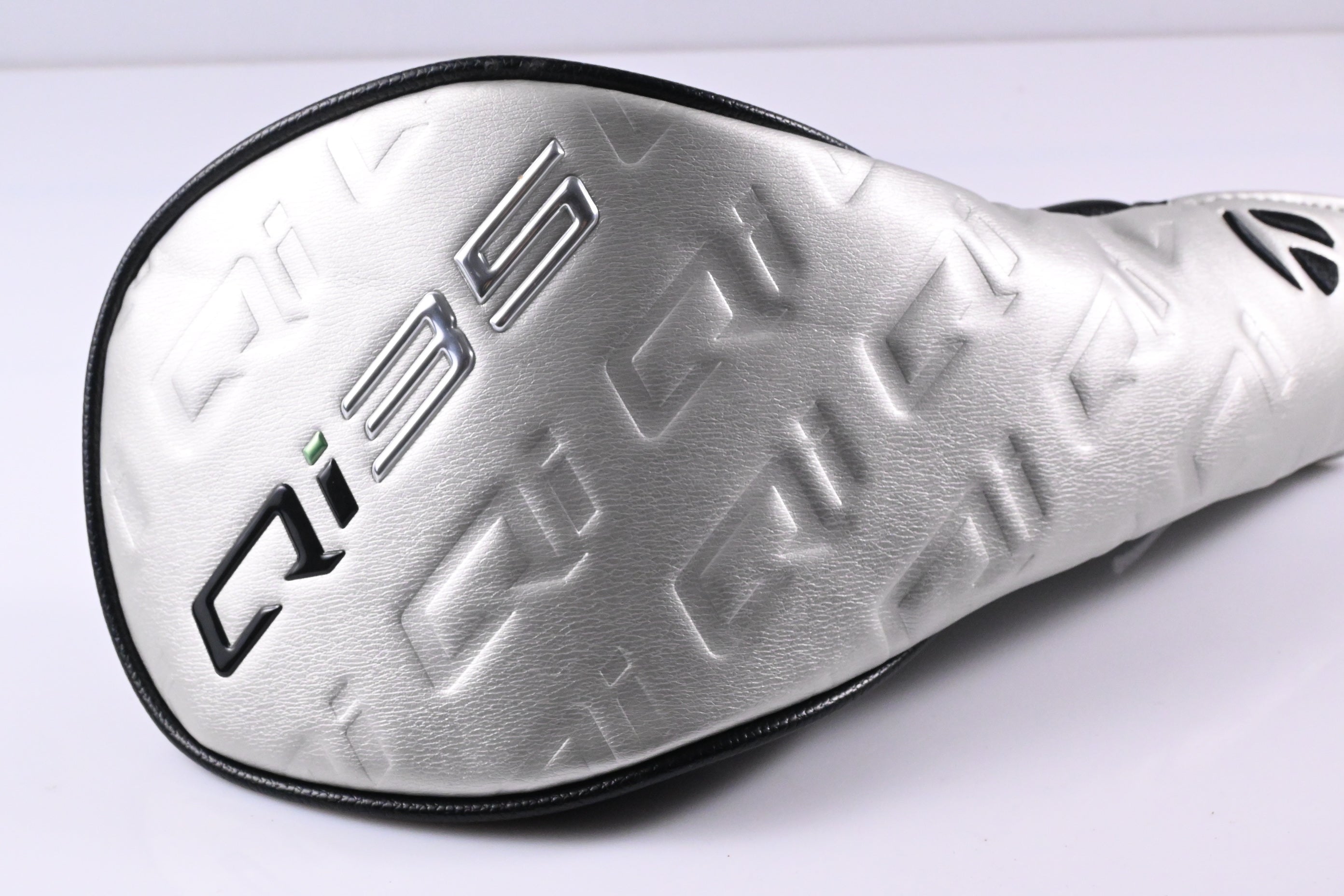 Taylormade Qi35 Max Driver / 10.5 Degree / Regular Flex Air Speeder 50 Shaft