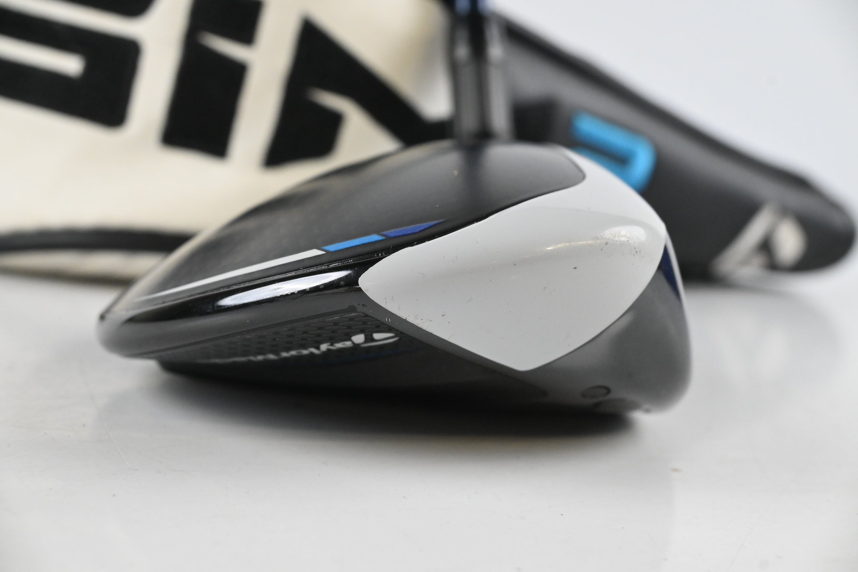 Taylormade SIM2 Max #5 Wood / 18 Degree / Stiff Flex Ventus Blue 6 Shaft