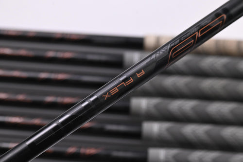 Ping G400 Irons / 5-PW+UW+SW / Red Dot / Regular Flex Ping Alta CB AWT Shafts