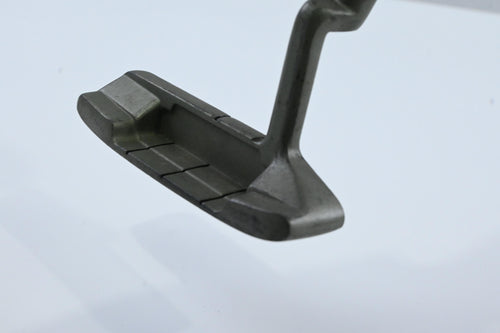 Junior Left Hand Ogre Putter / 31 Inch