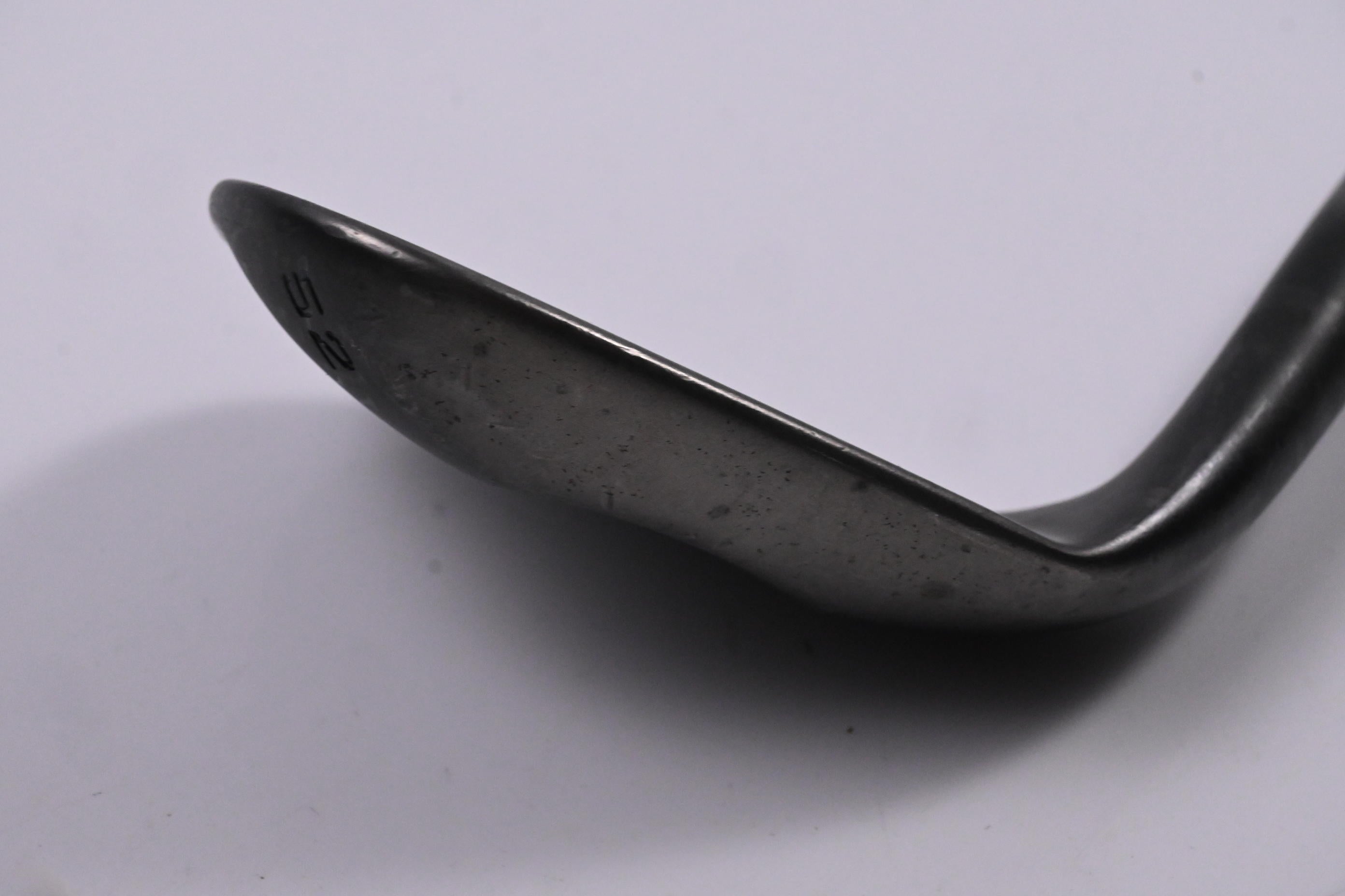 Cobra Snakebite Black 2023 Gap Wedge / 52 Degree / Stiff Flex KBS HI-REV 2.0 125